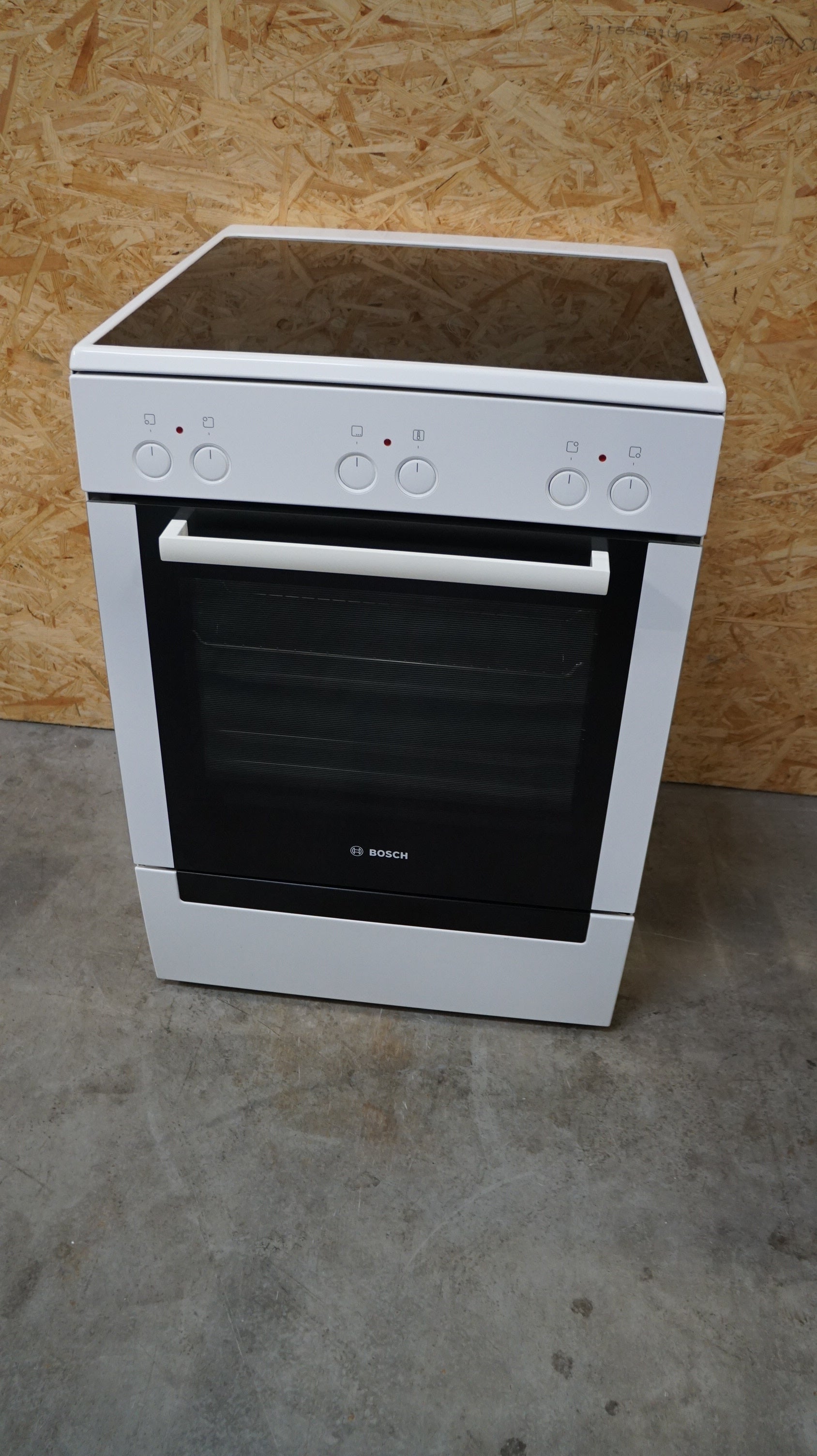 Bosch keramisk komfur HCE722123U - D15380