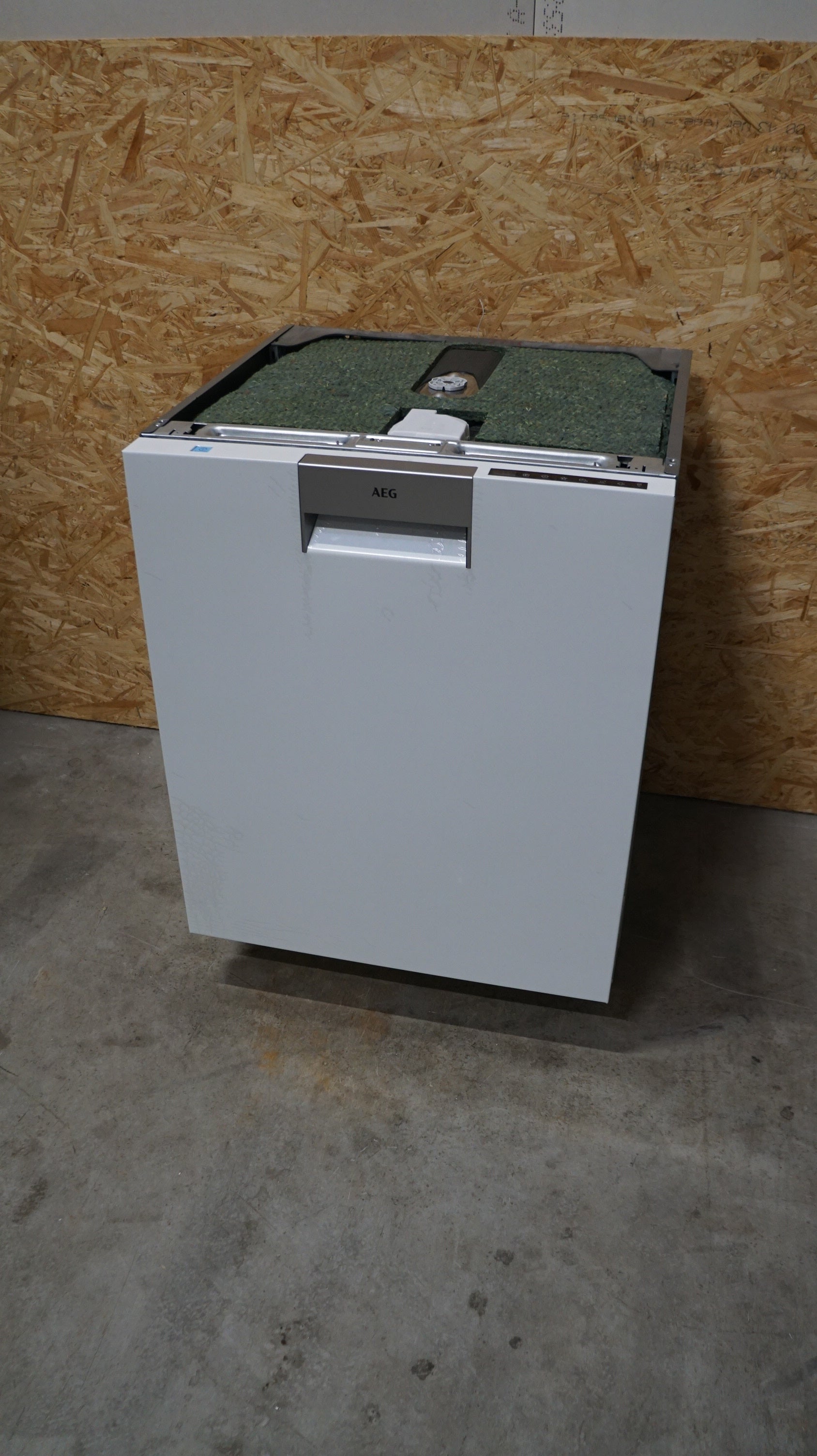 AEG opvaskemaskine FBB83816PW - D09161