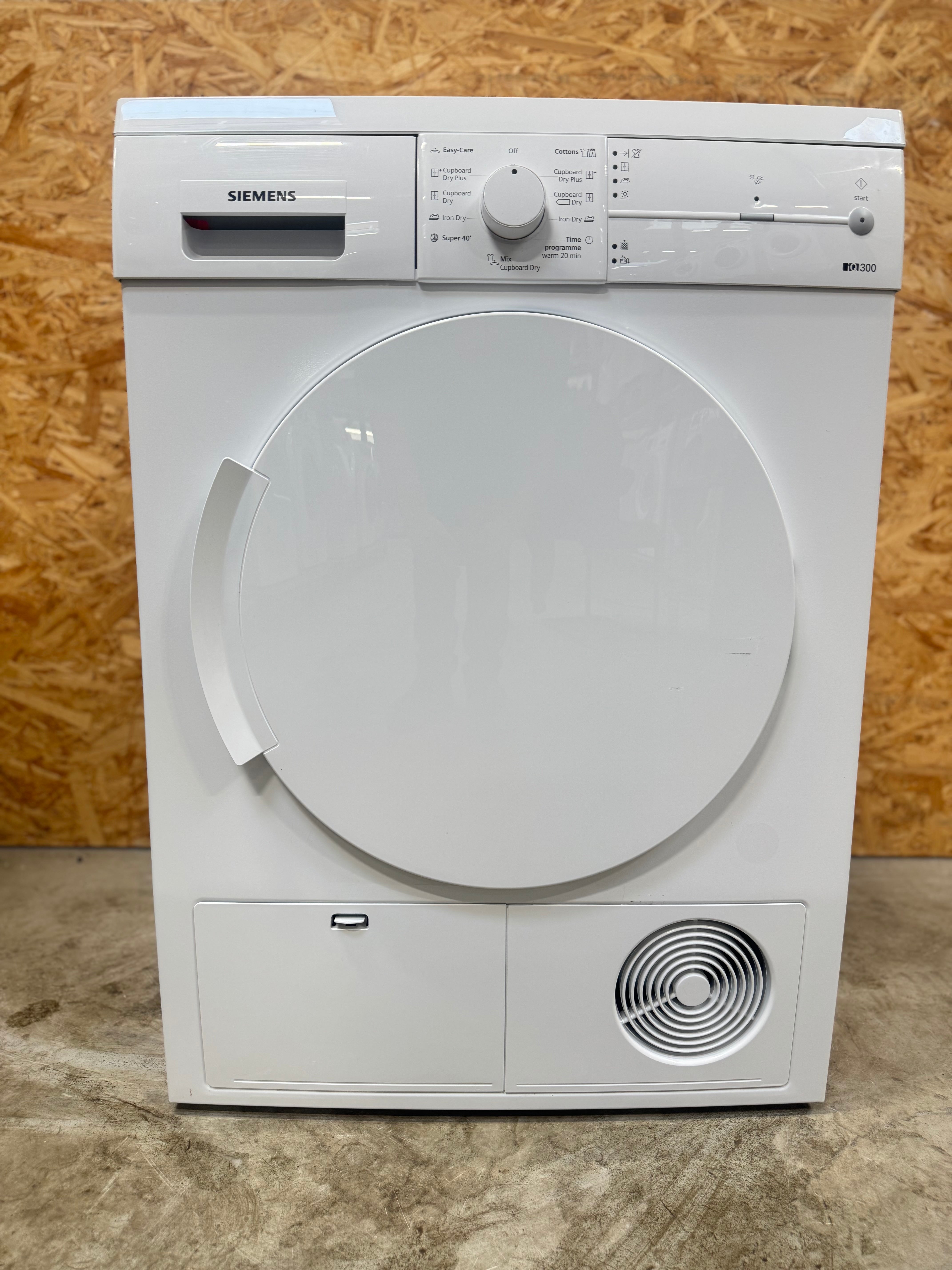 Siemens kondenstørretumbler WT44E1L7DN - D18181