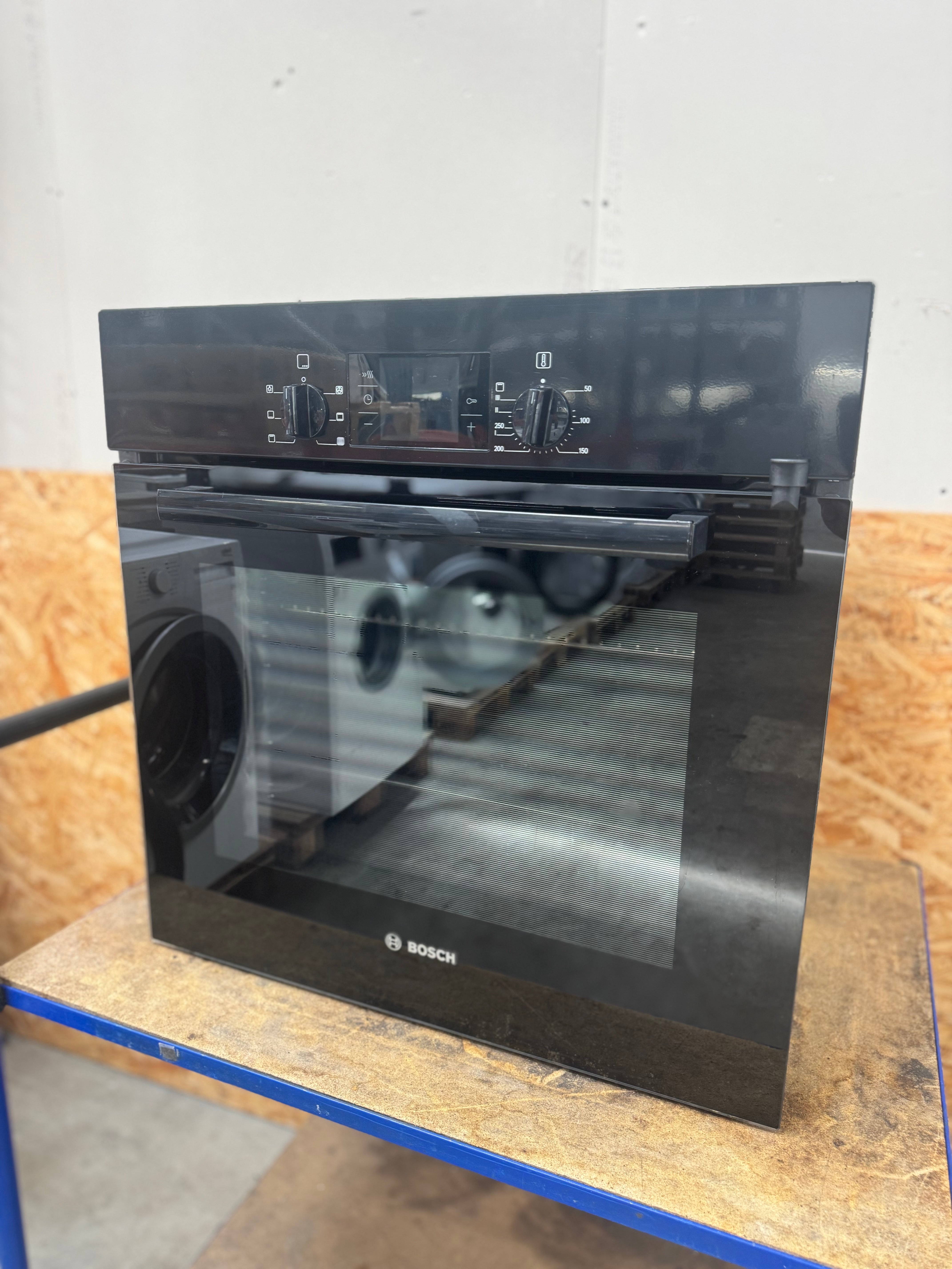 Bosch indbygningsovn HBA23B160S - D15745