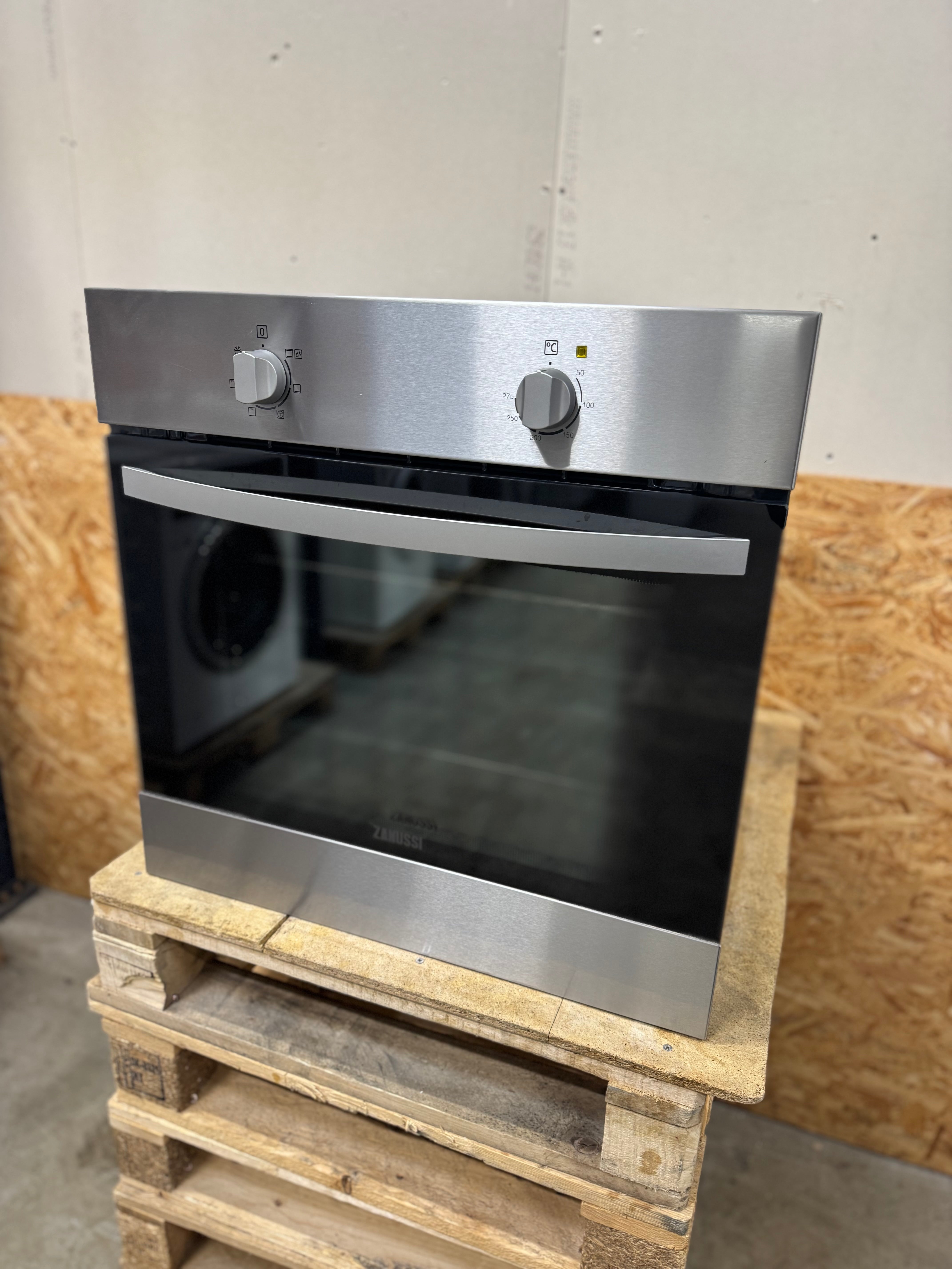 Zanussi indbygningsovn ZOB30601XK - D15004