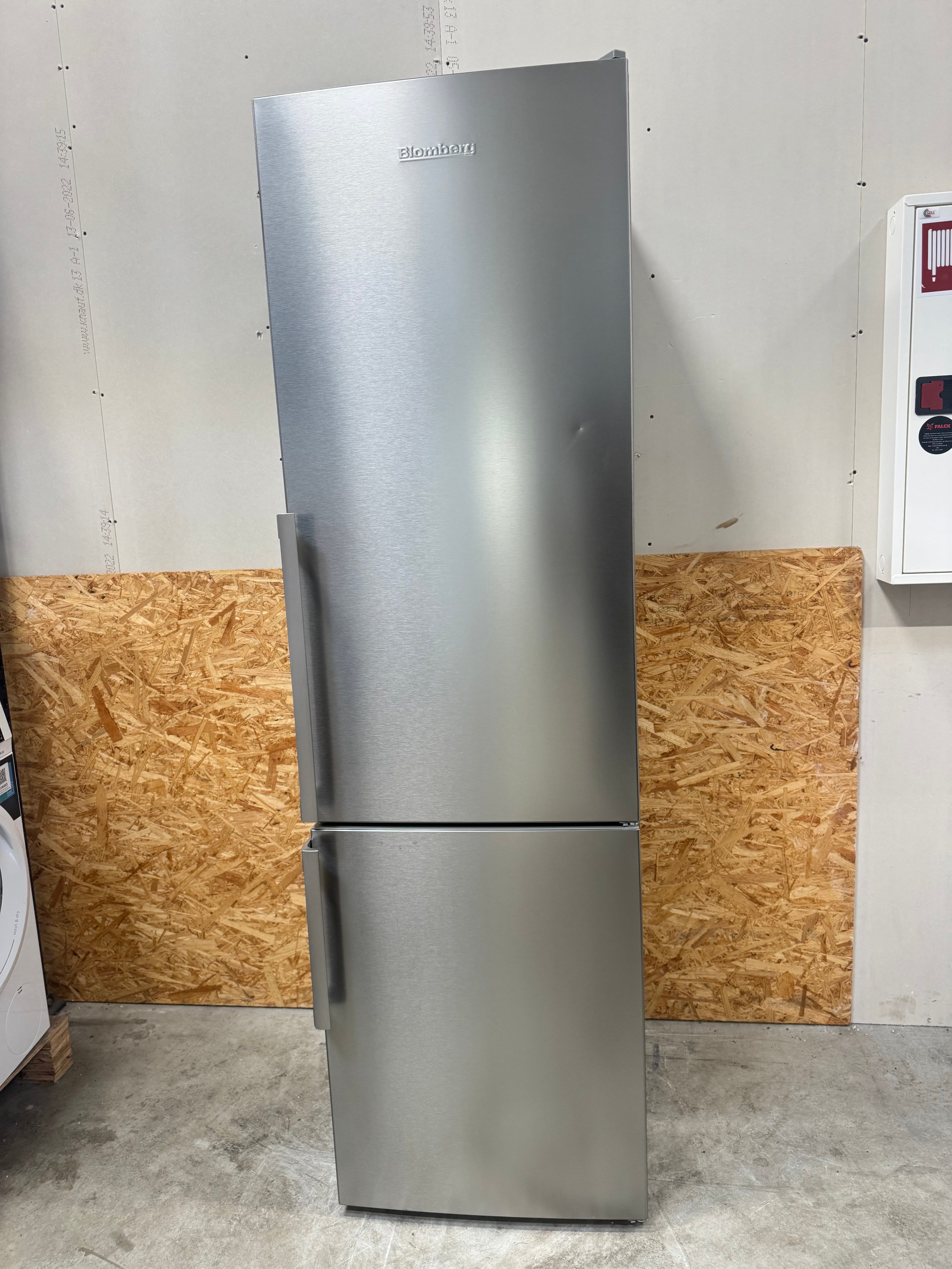 Blomberg køle-fryseskab K60406N - D16839