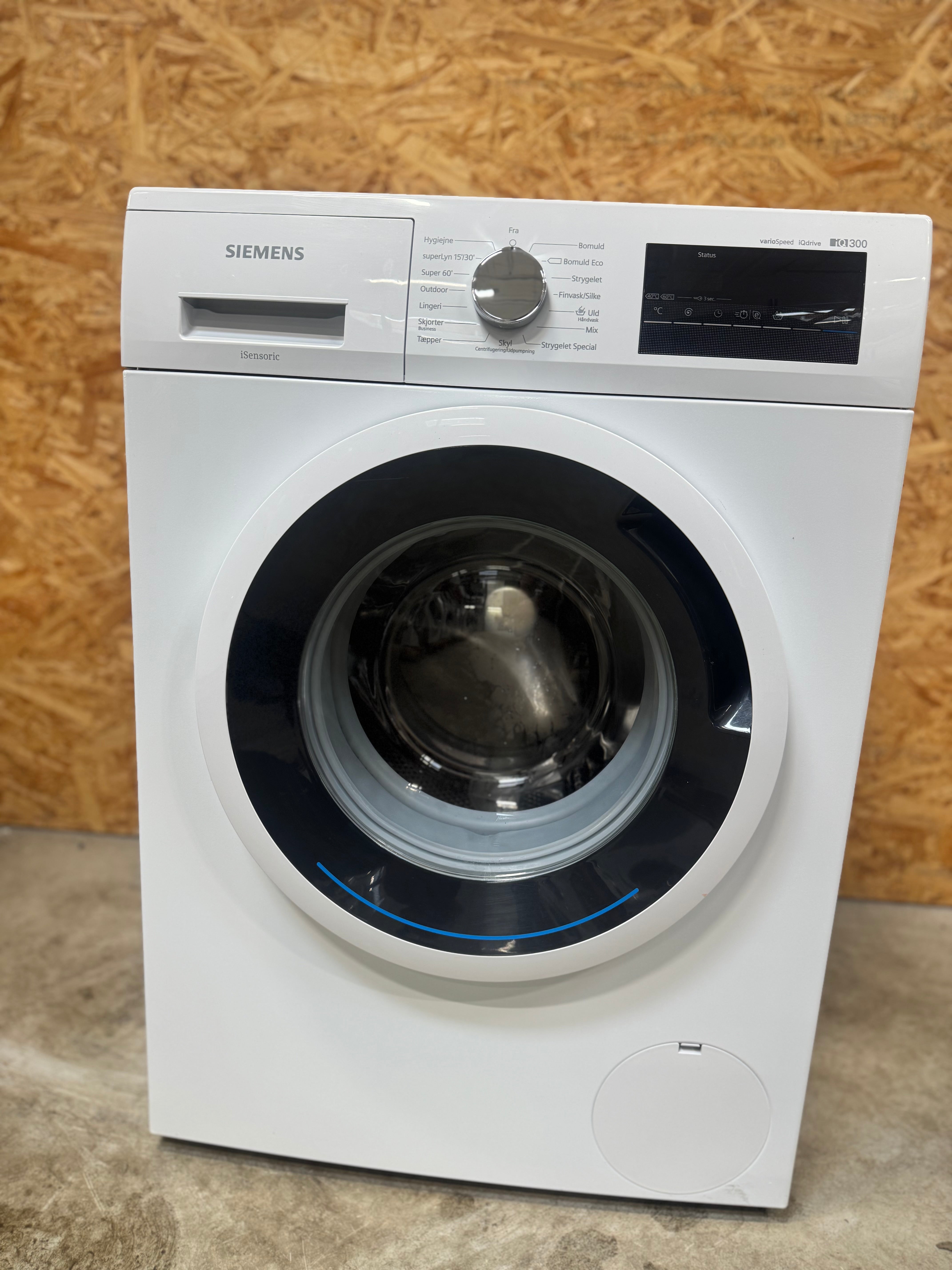 Siemens iQ300 vaskemaskine WM14N18SDN - D18177