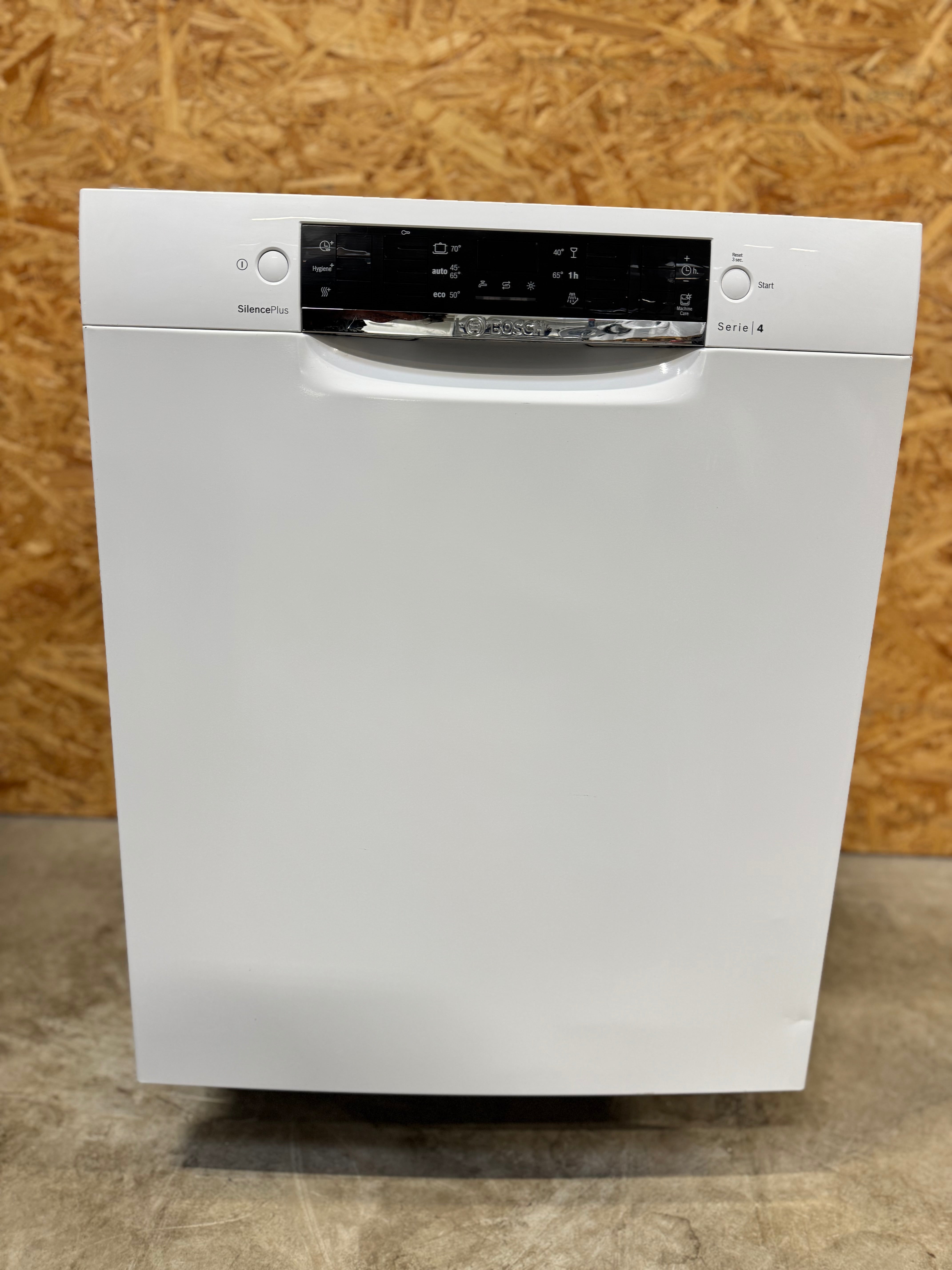 Bosch Opvaskemaskine SMU46CW01S - D12500