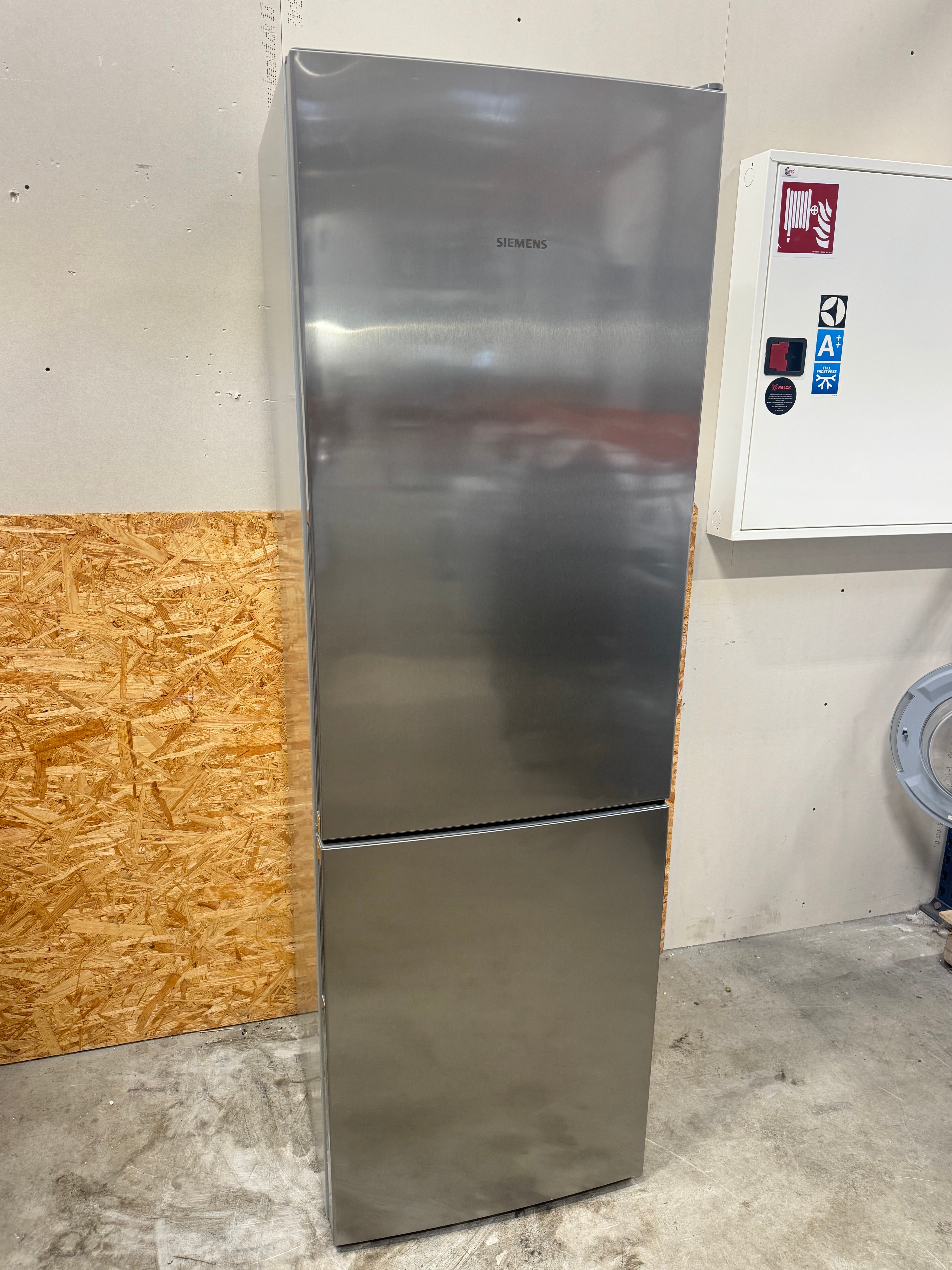 Siemens køle/fryseskab KG36VVI32 - D17072