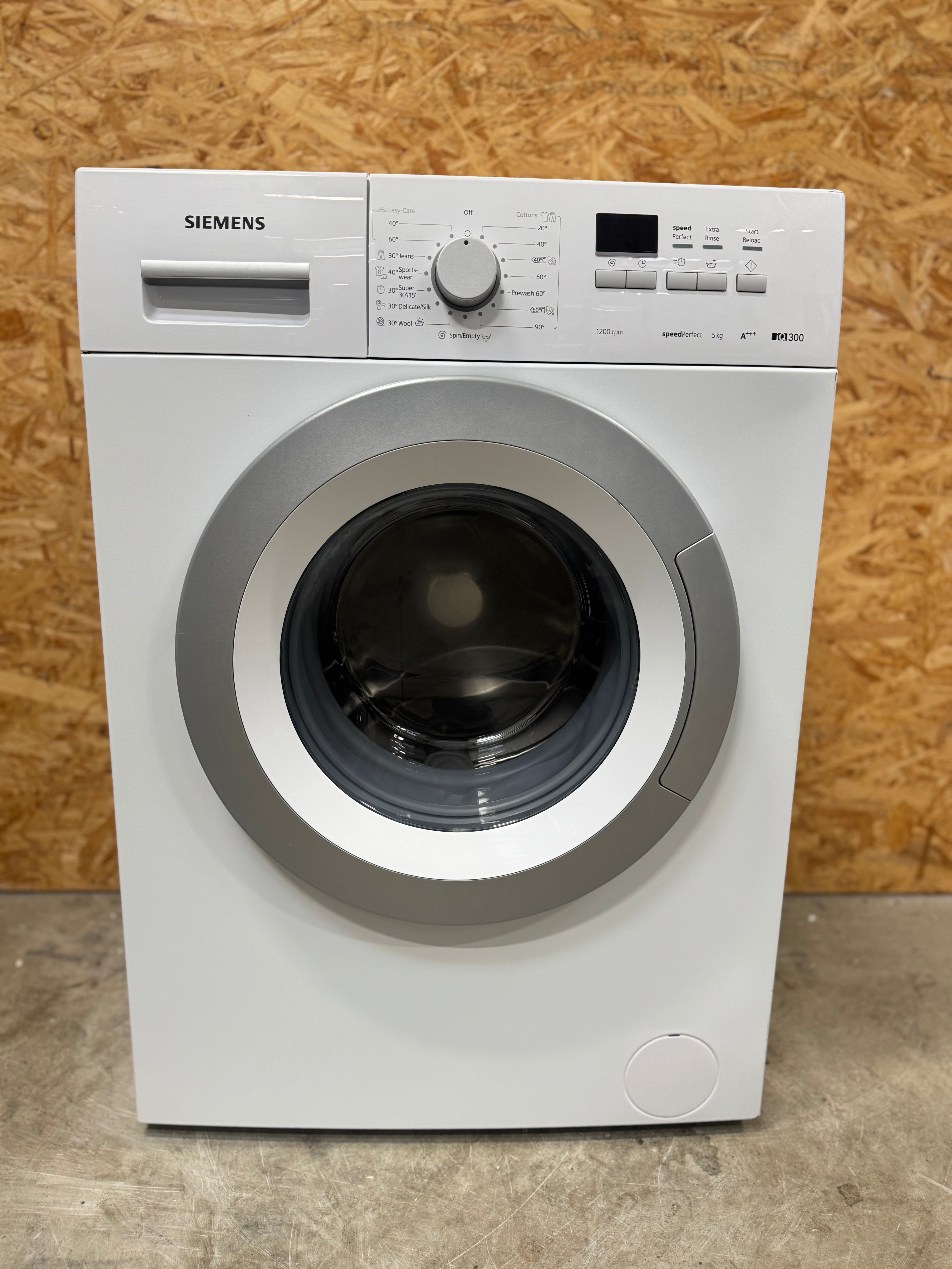 Siemens 40 cm. SlimLine vaskemaskine WS12G160BY - D17047