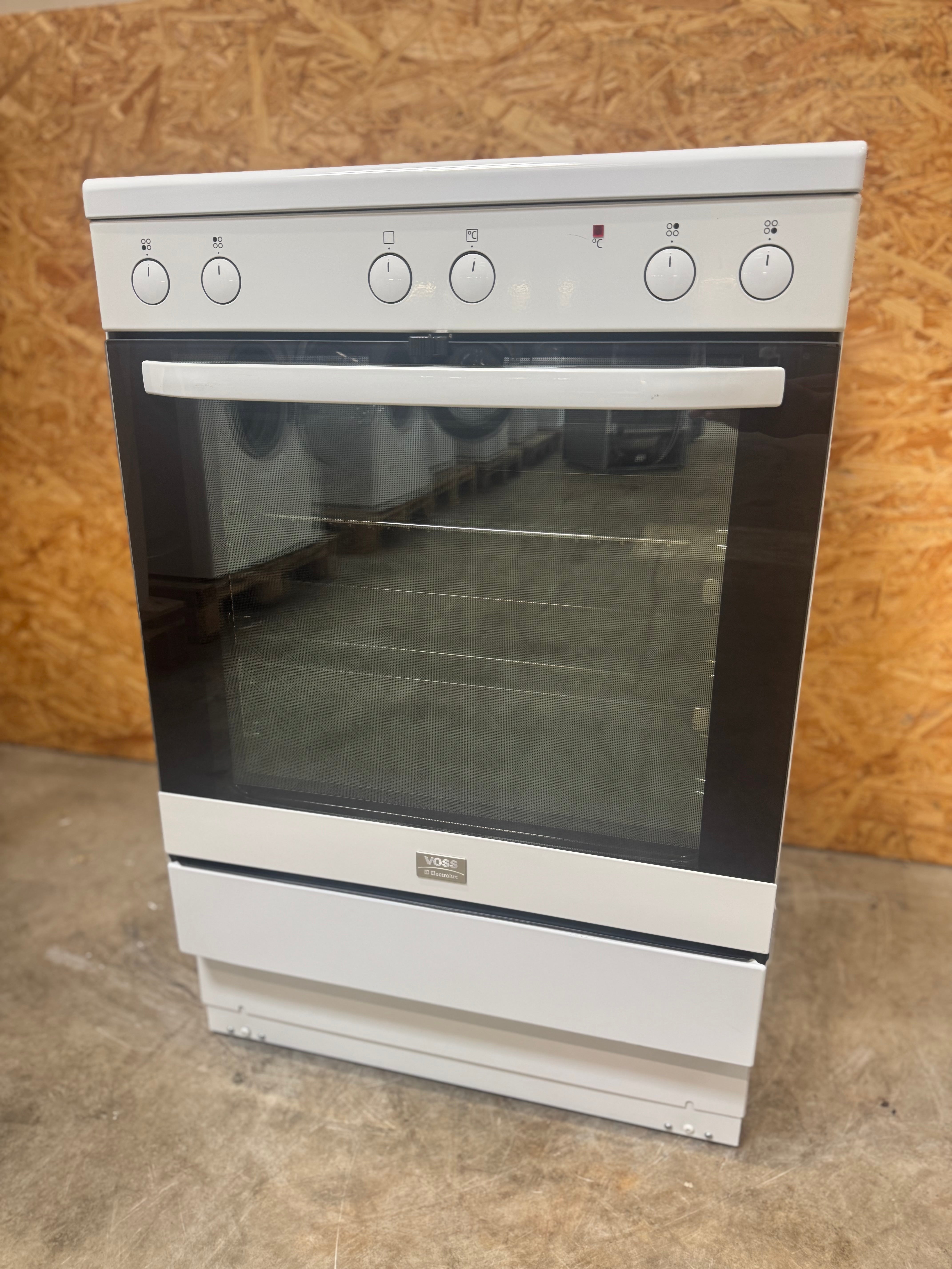 Voss keramisk komfur ELK13030HV - D16252