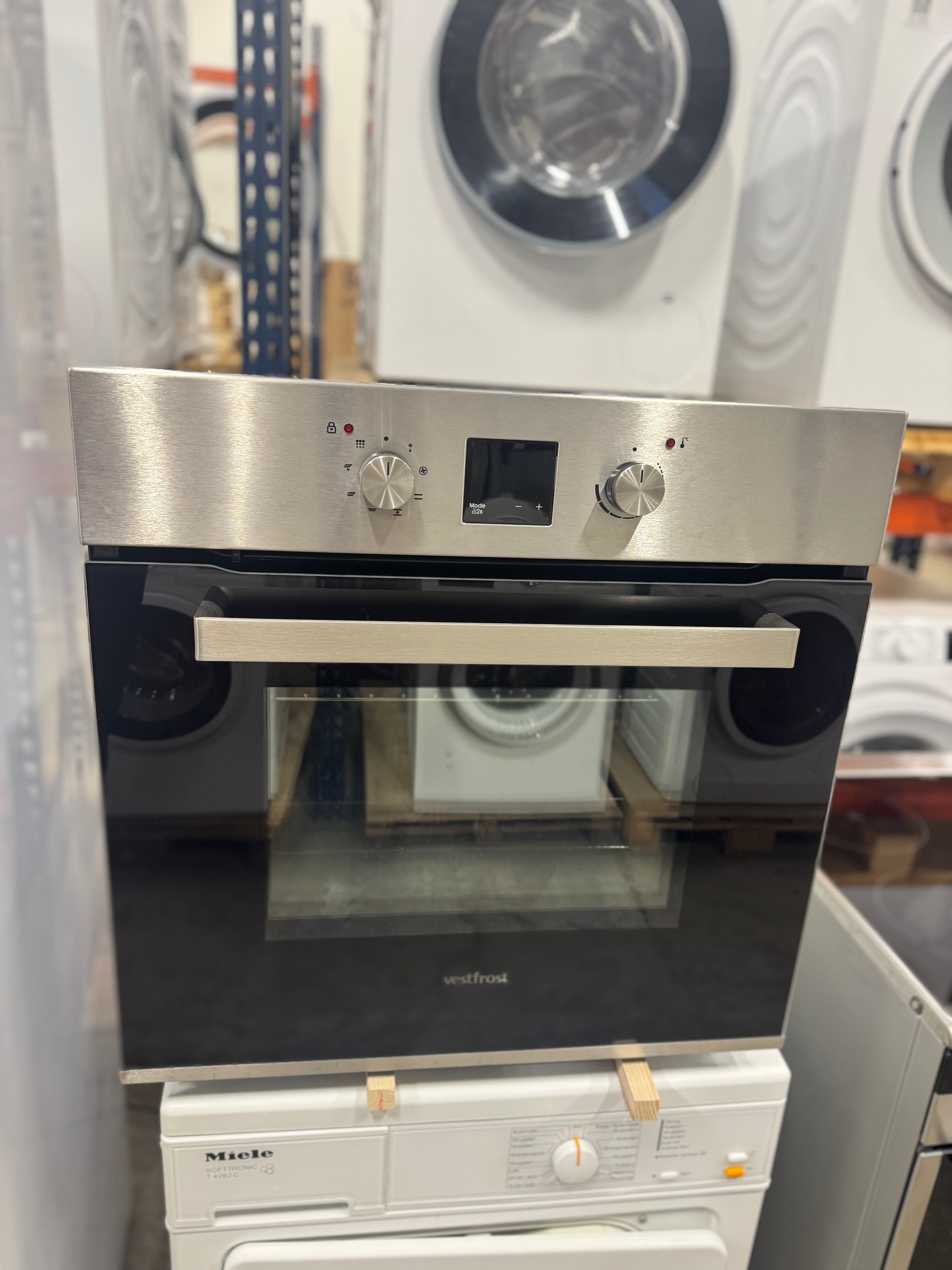 Vestfrost indbygningsovn VBO1260X PYRO - D17710