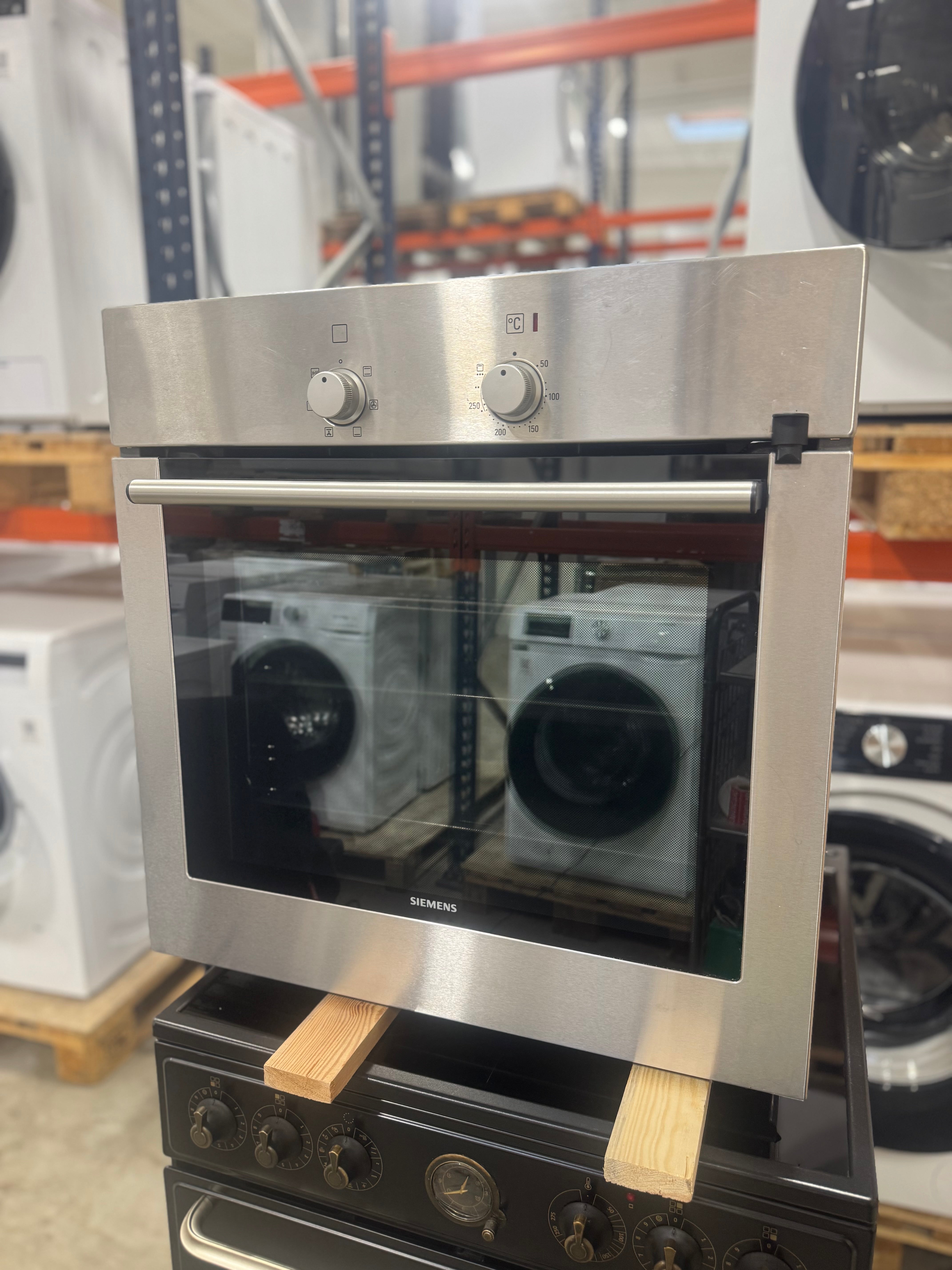 Siemens indbygningsovn HB200512S - D18116