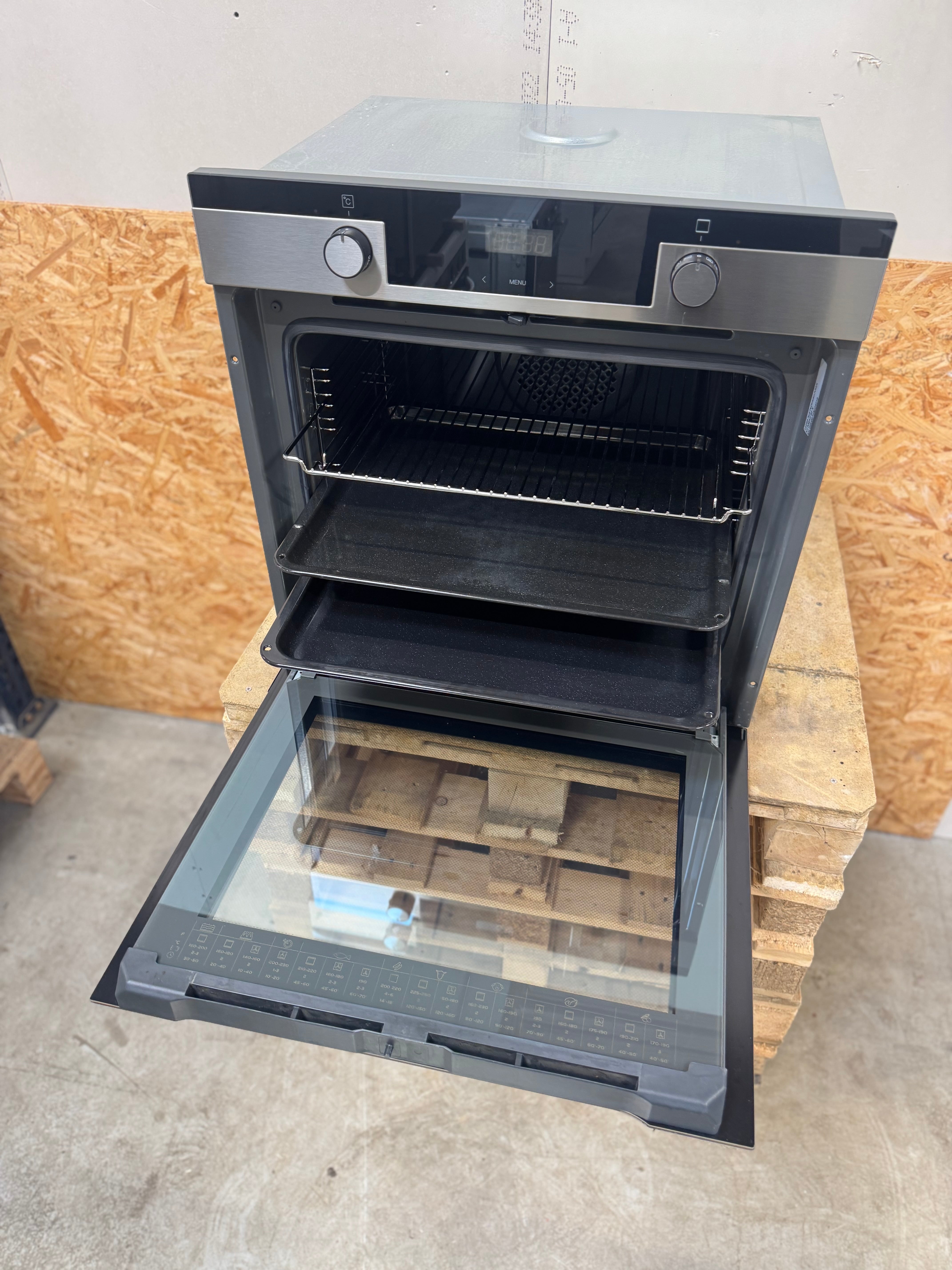 Gram Indbygningsovn IO20642-92X - D15494