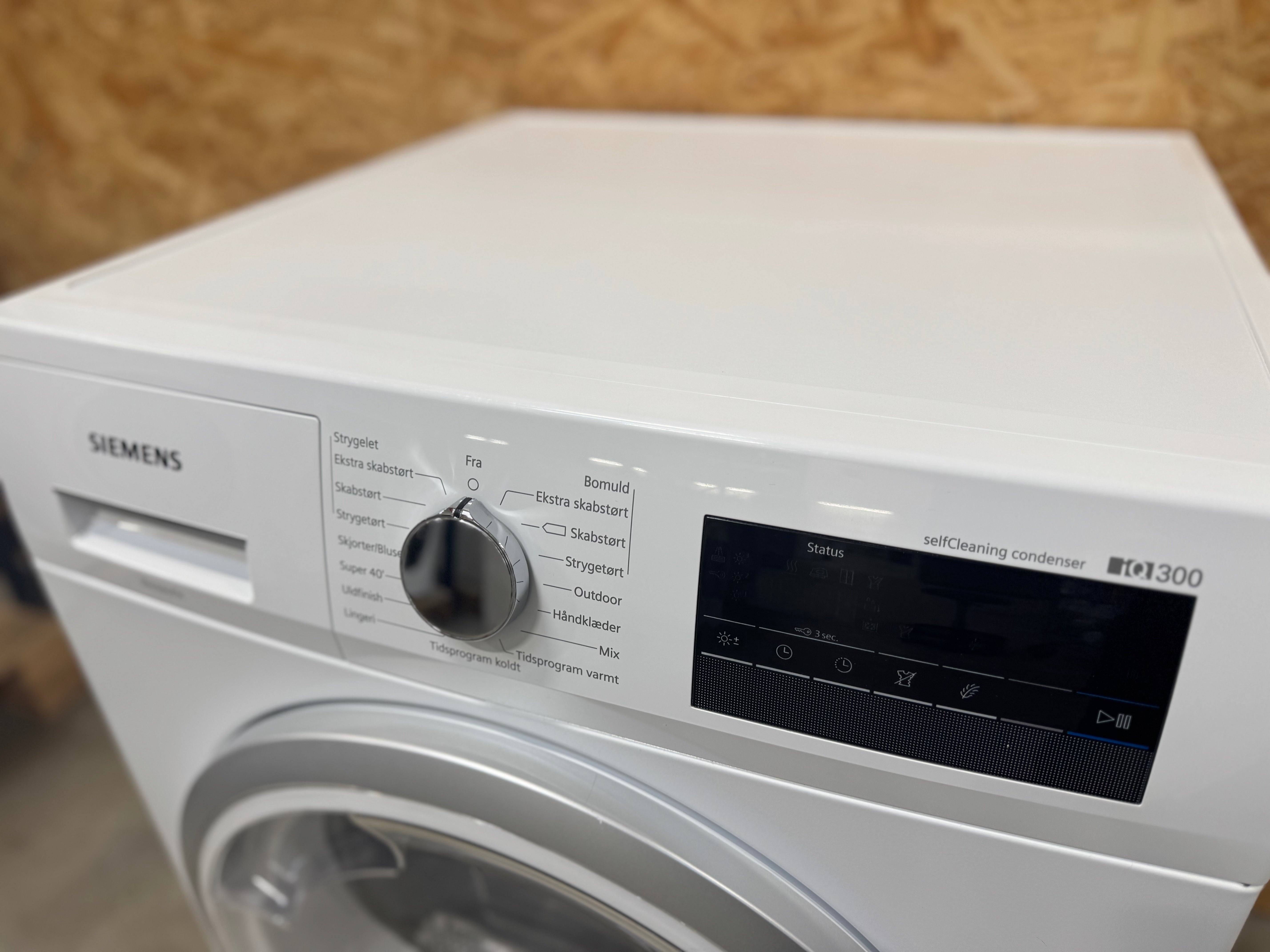 Siemens iQ300 tørretumbler WT45M28ODN - D17155