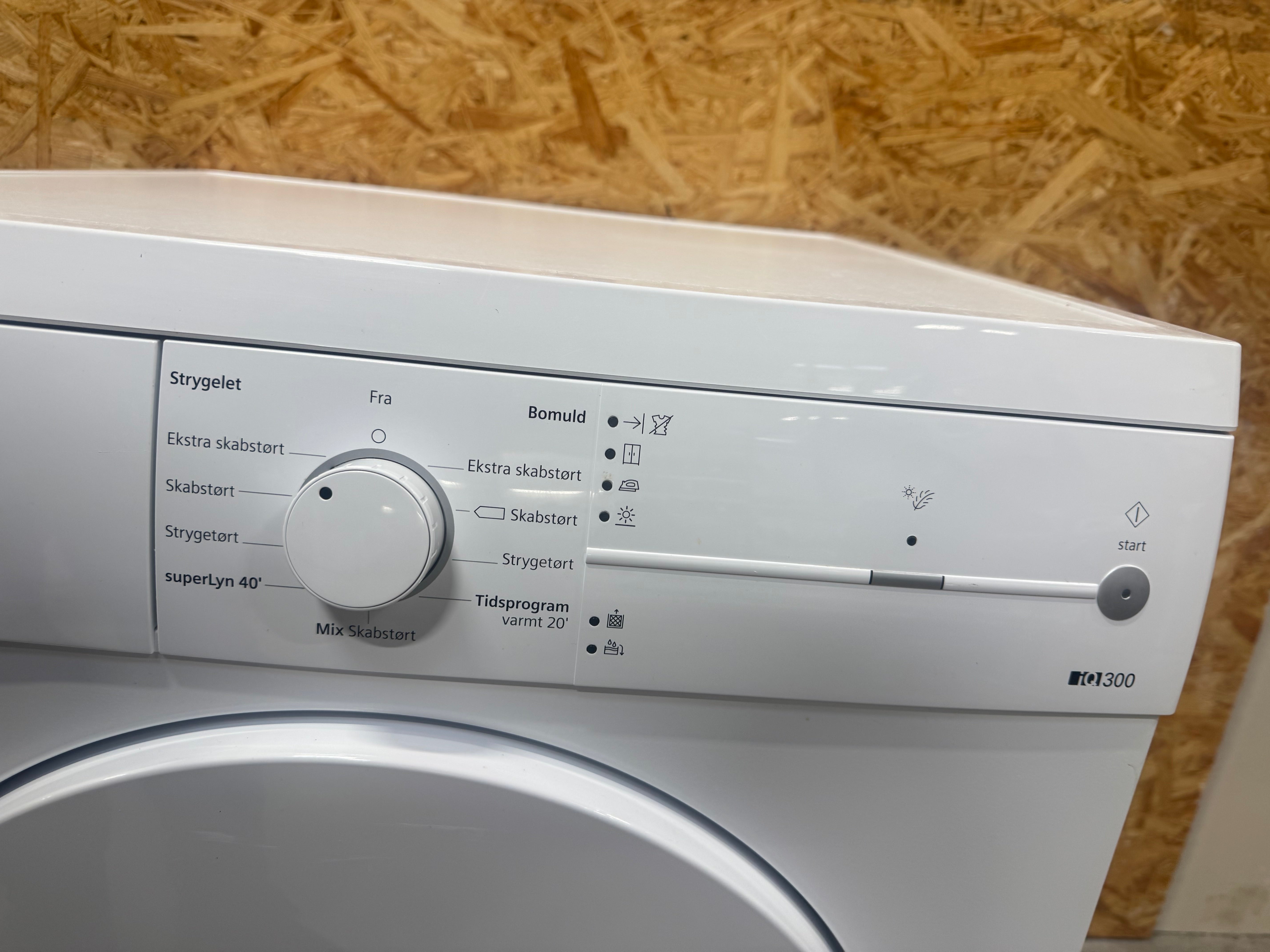 Siemens kondenstørretumbler WT44E1L7DN - D11124