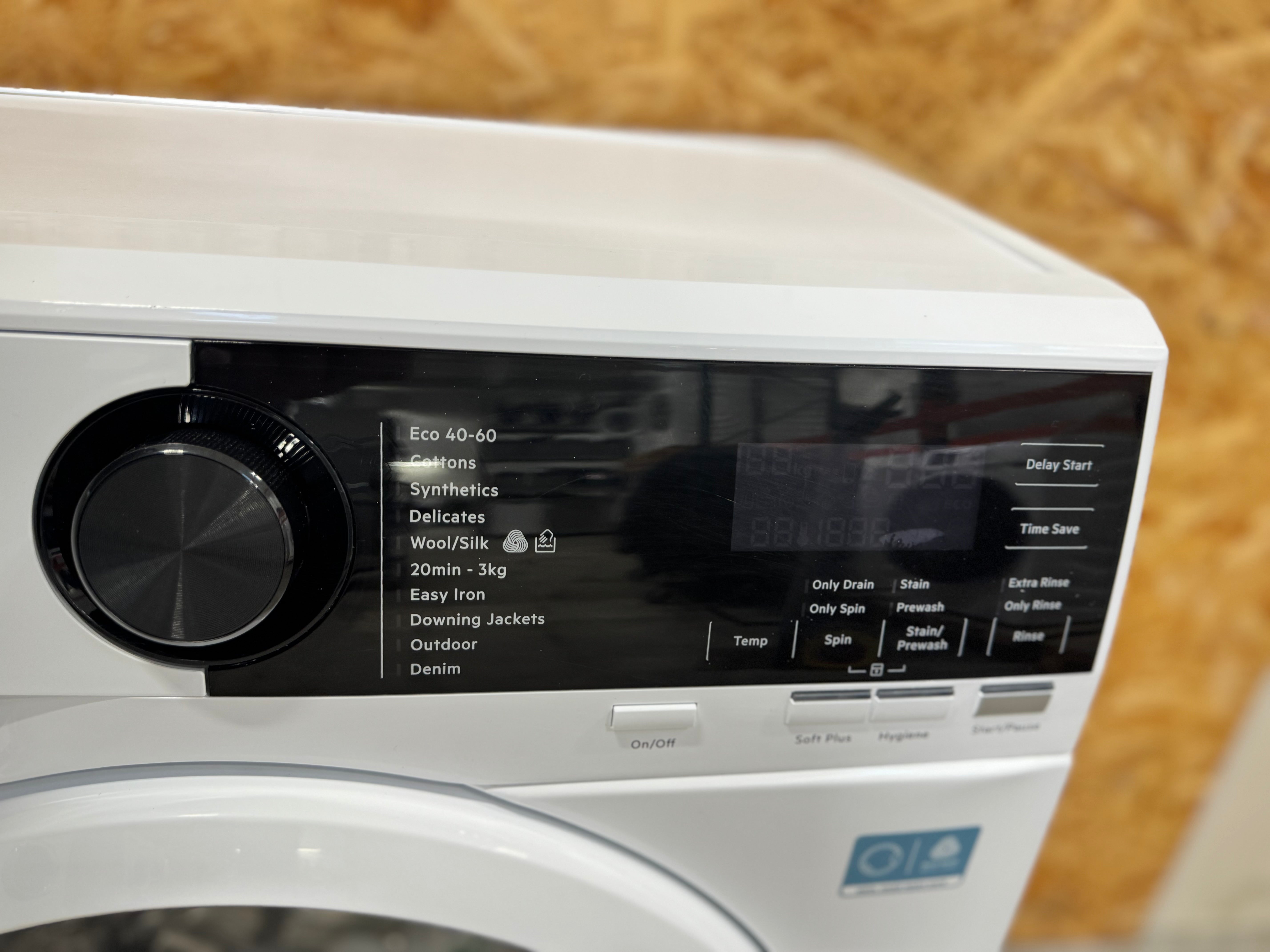 AEG kompakt Slimline vaskemaskine LSR615O62O - D17036