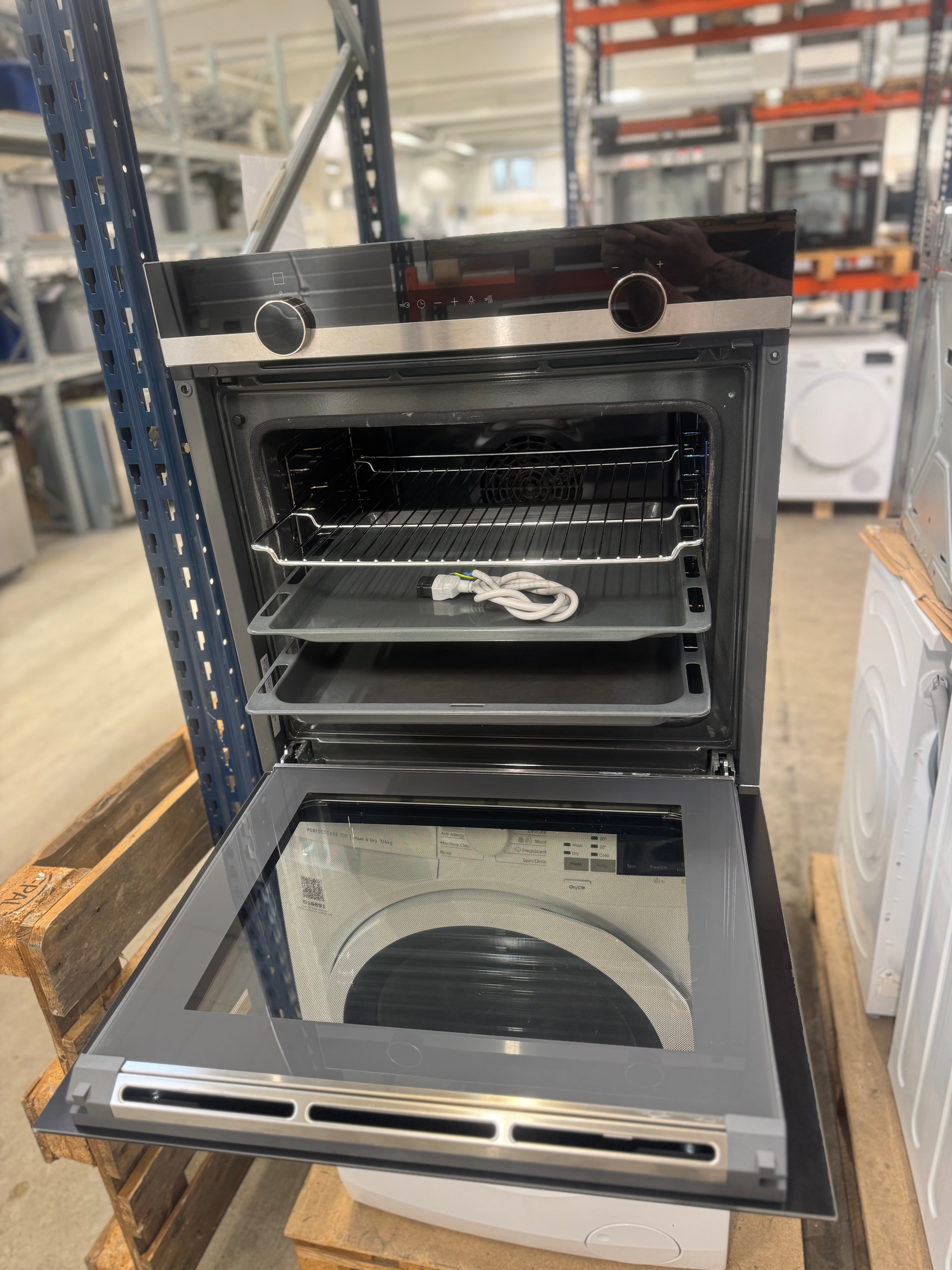 Siemens indbygningsovn HB578ACS0S - D17542