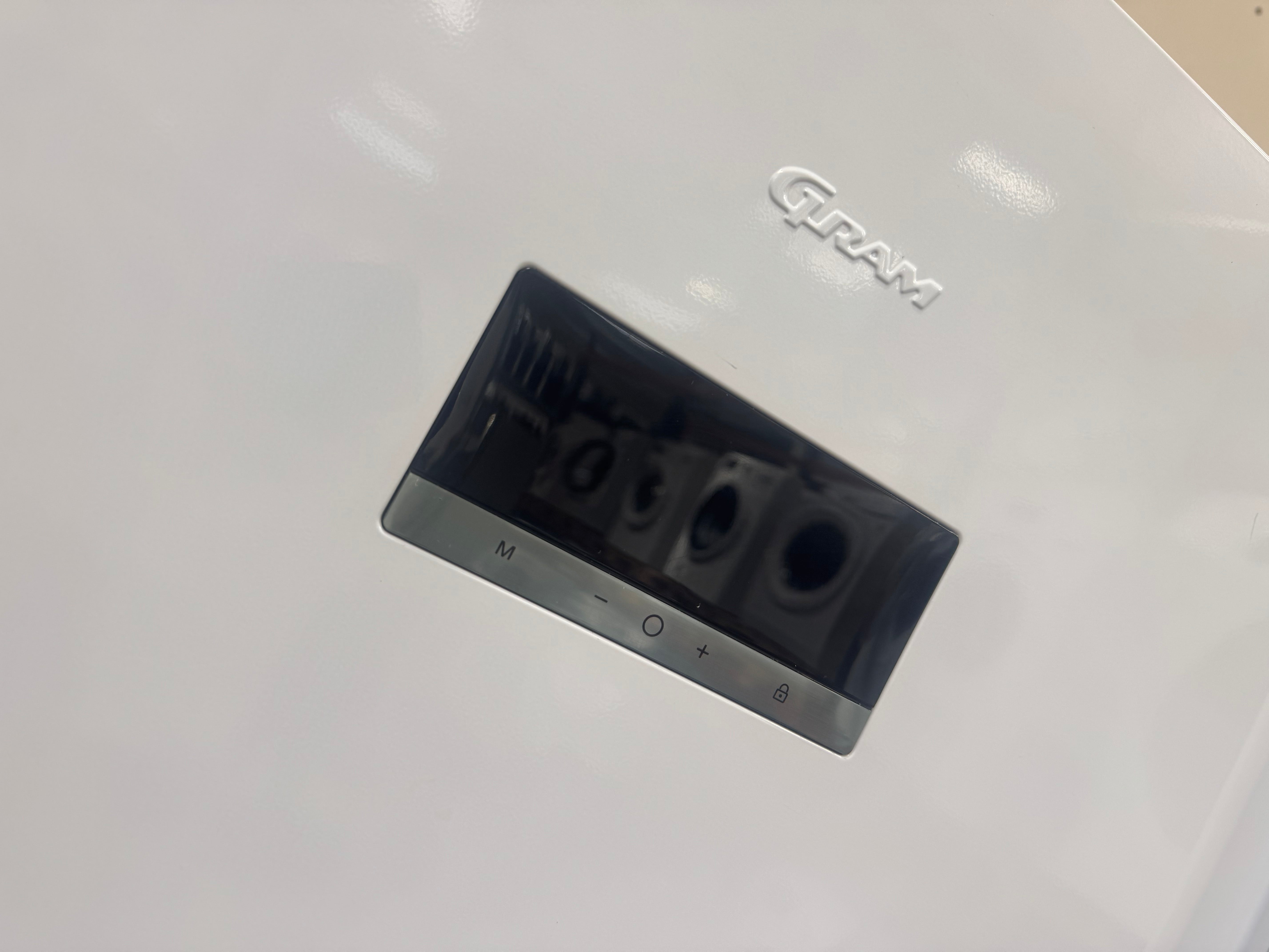 Gram køle/fryseskab KF481864FN - D17512