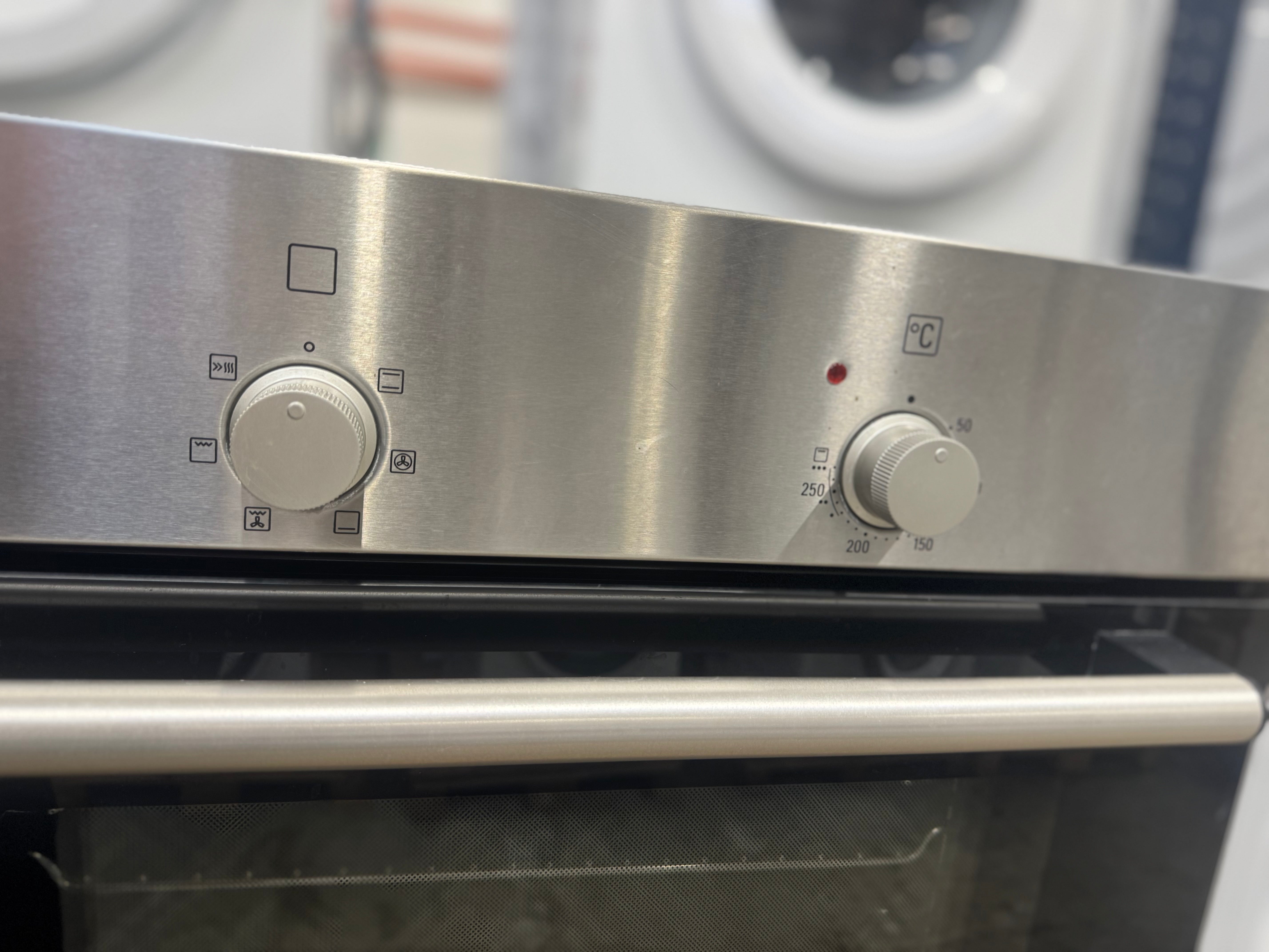 Siemens indbygningsovn HB301E2S - D17875