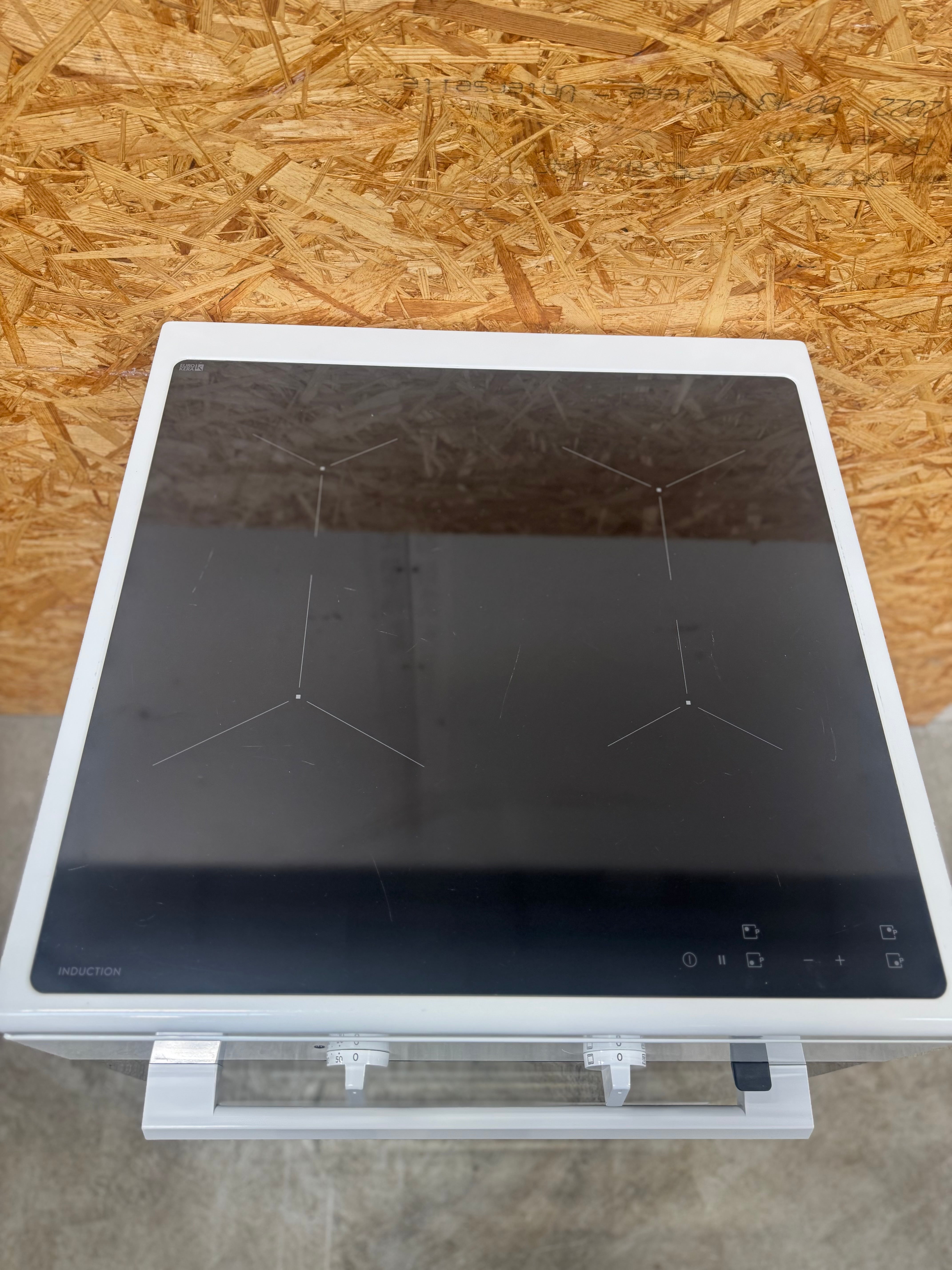 Electrolux induktions komfur LKI6200S2W - D16820