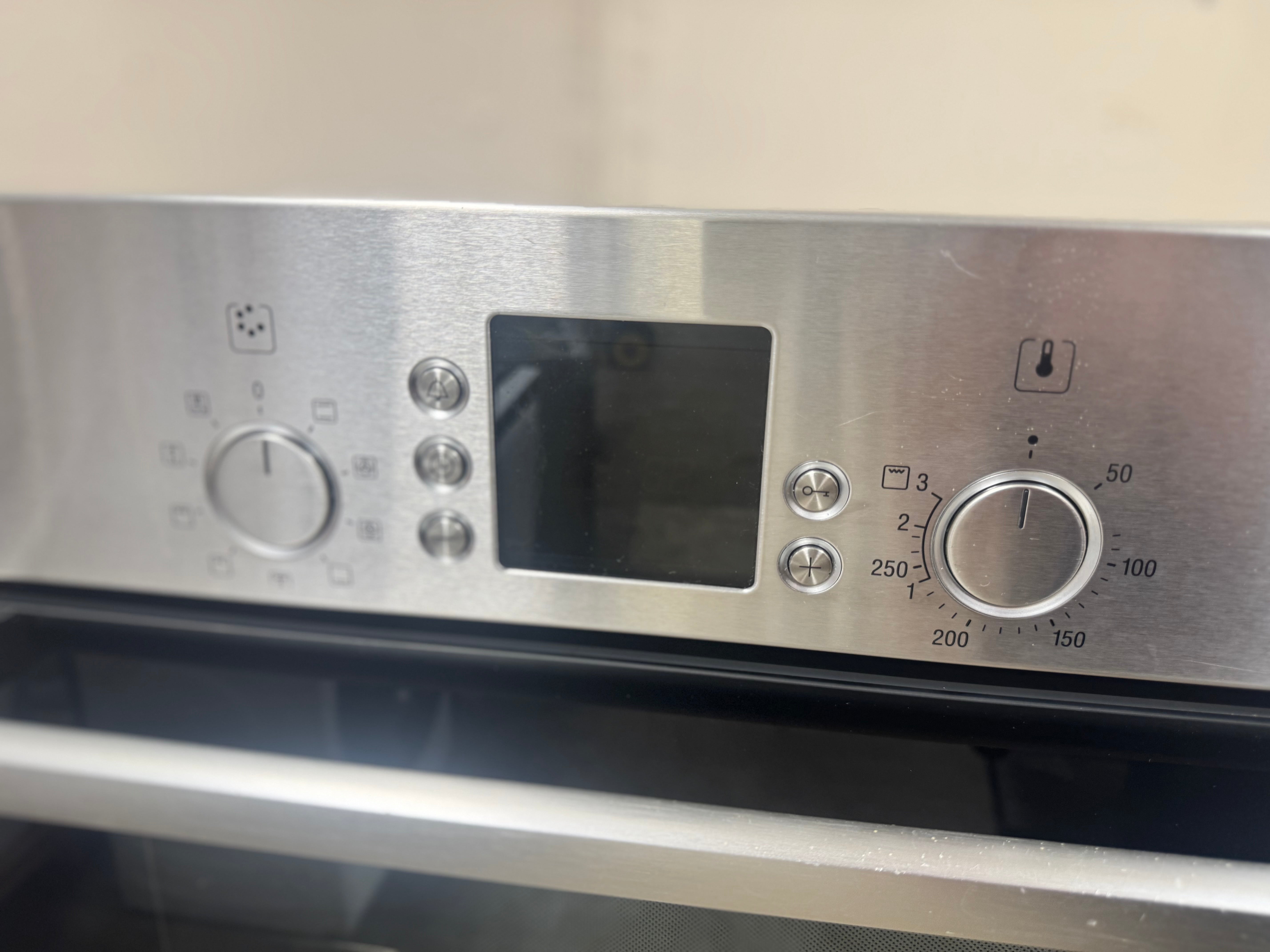 Bosch indbygningsovn HBN340551S - D16606