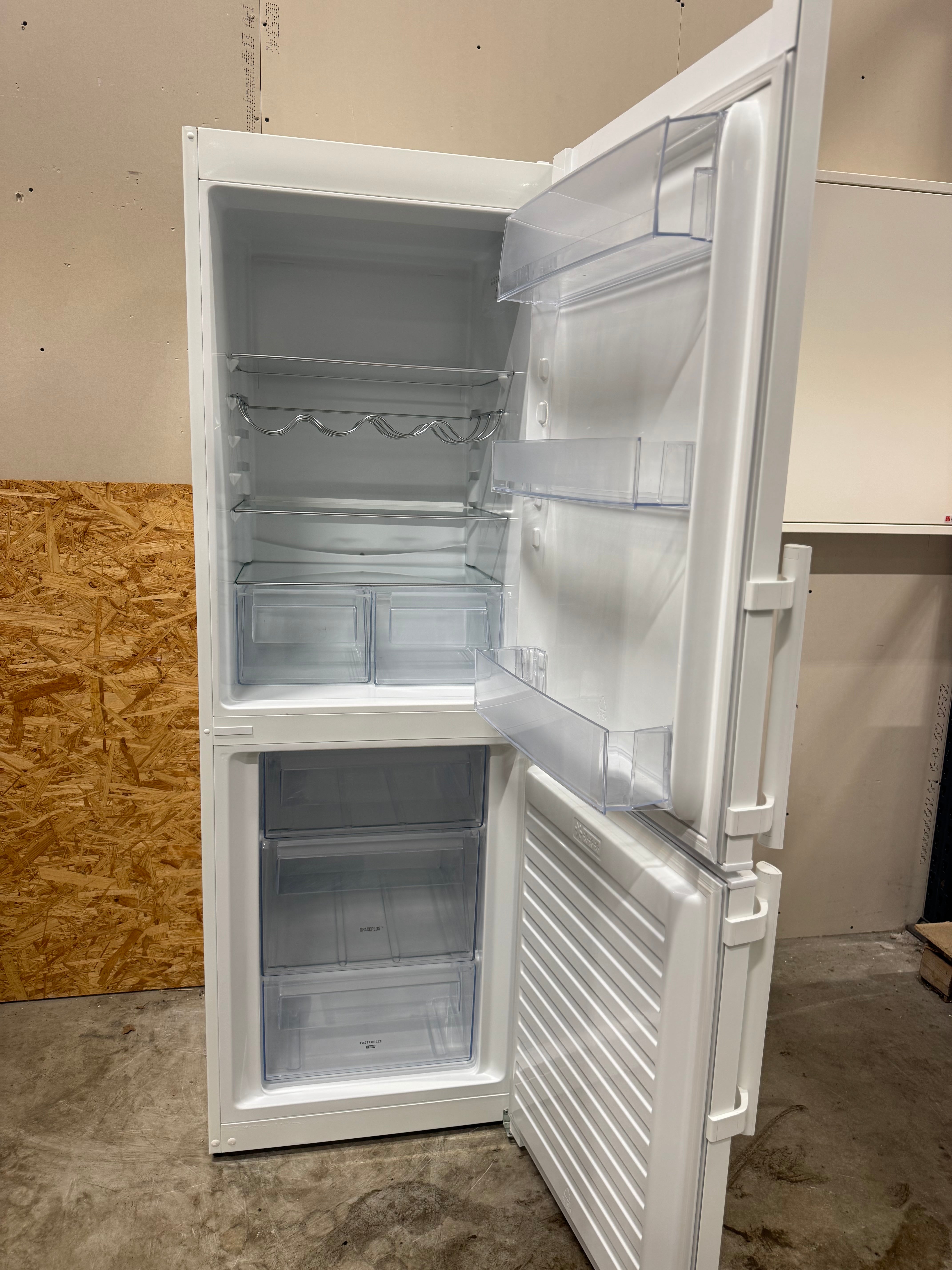 Electrolux køle/fryseskab LNT3LE31W1 - D17385