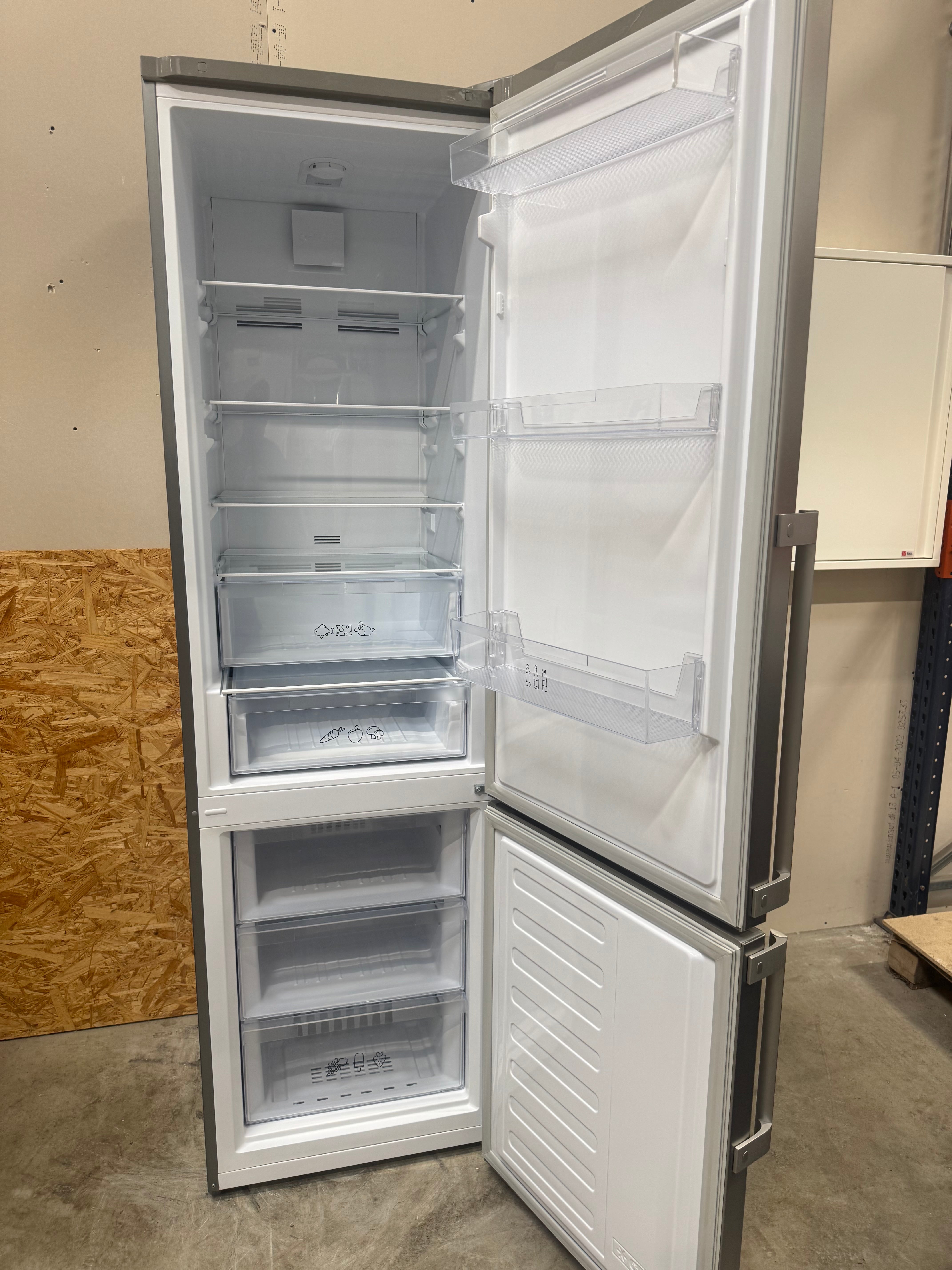 Blomberg køle-fryseskab K60406N - D16839