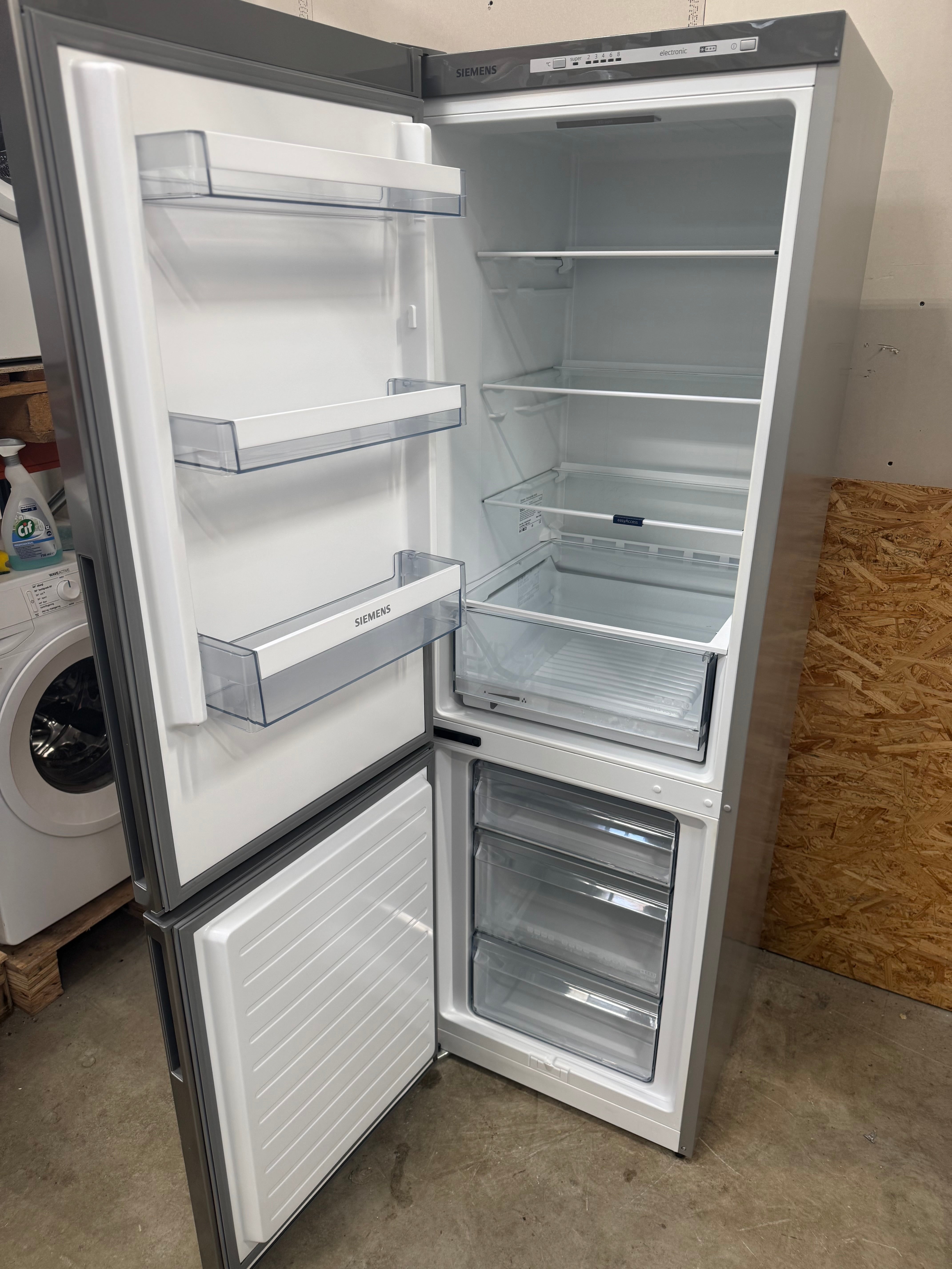 Bosch køle/fryseskab KG36VVI32 - D15934