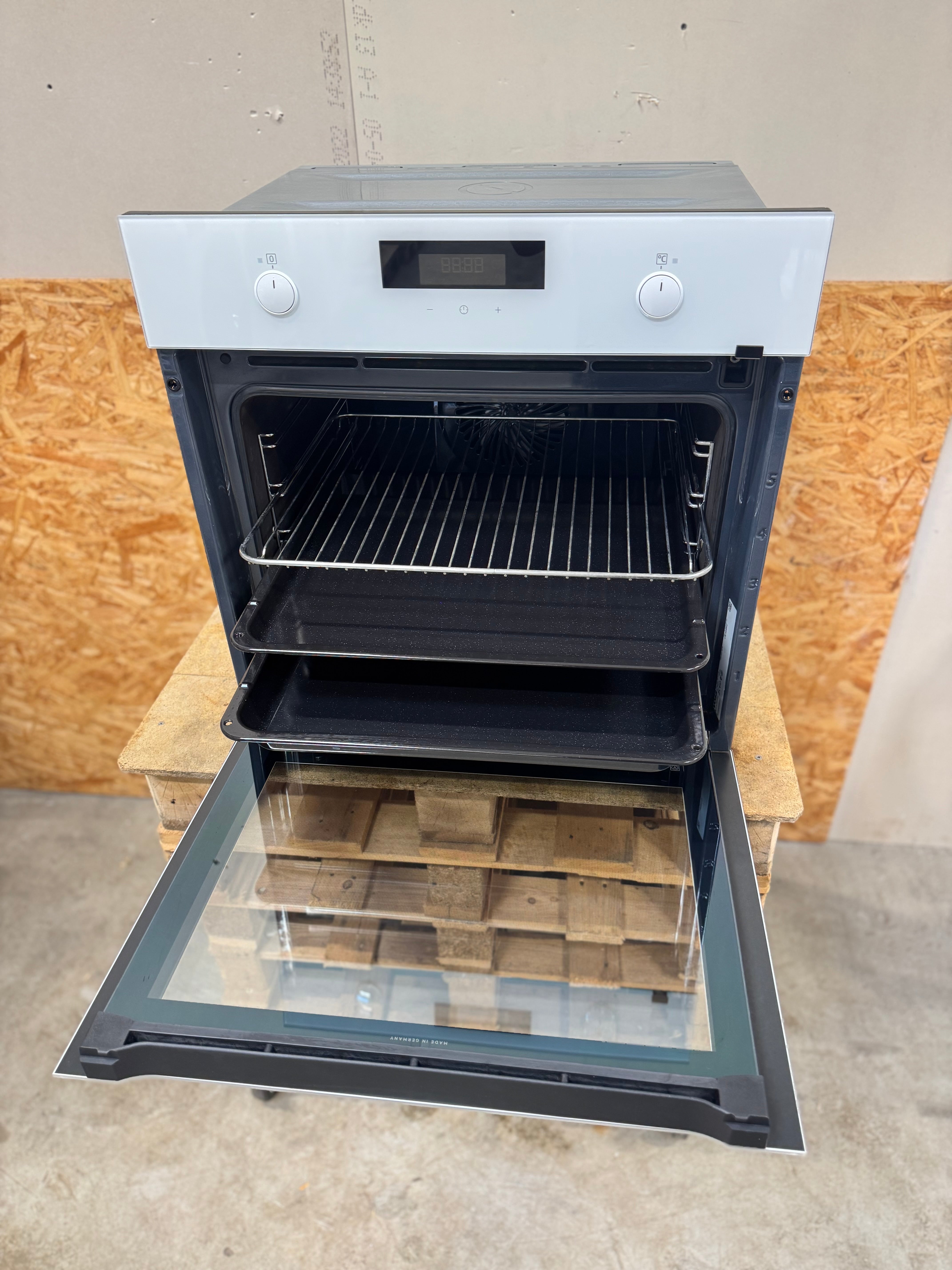 Voss indbygningsovn IEL740XHV - D16230