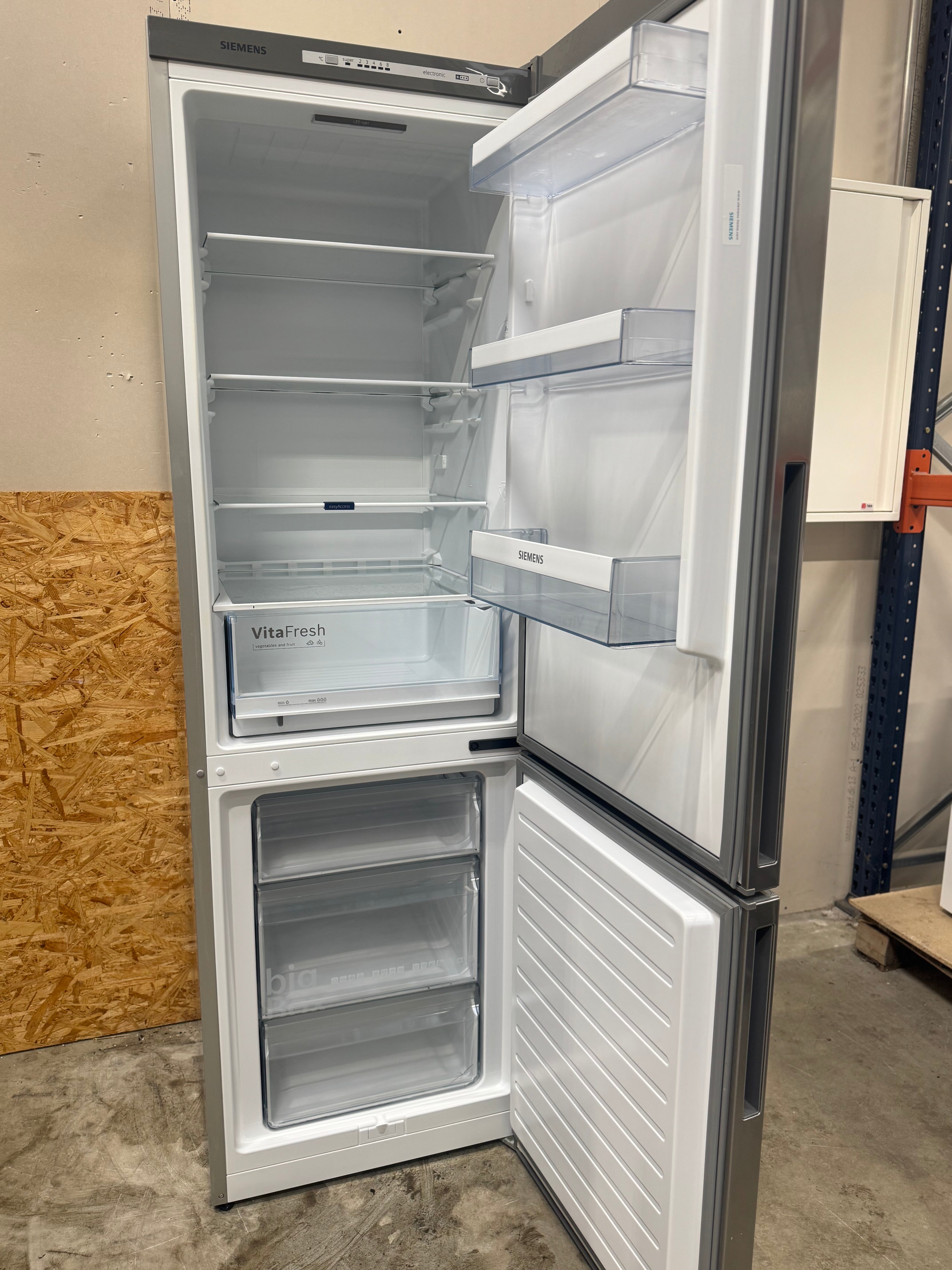 Siemens køle/fryseskab KG36VVI32 - D17072