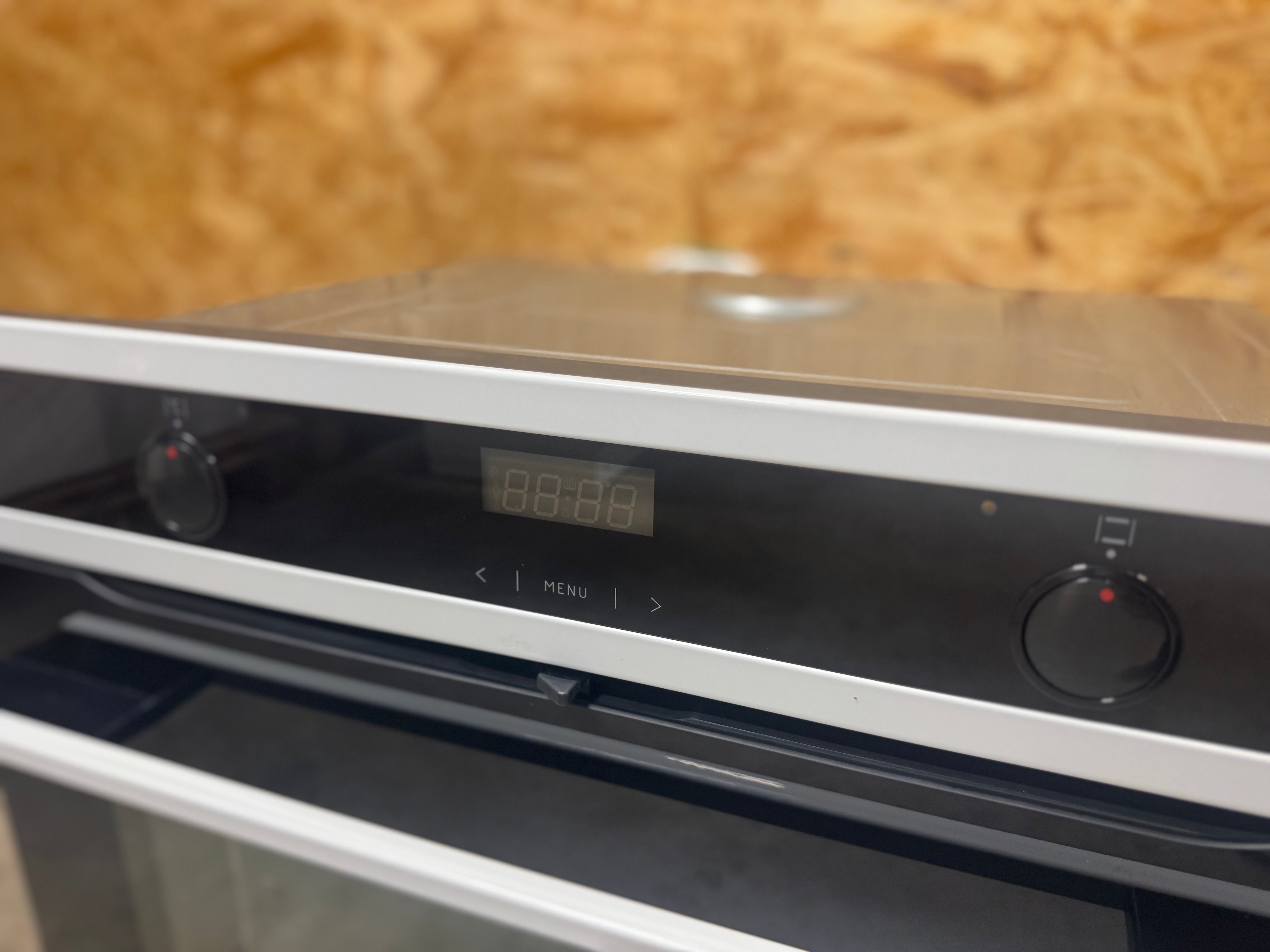 Gram indbygningsovn IO14642-90X - D16496