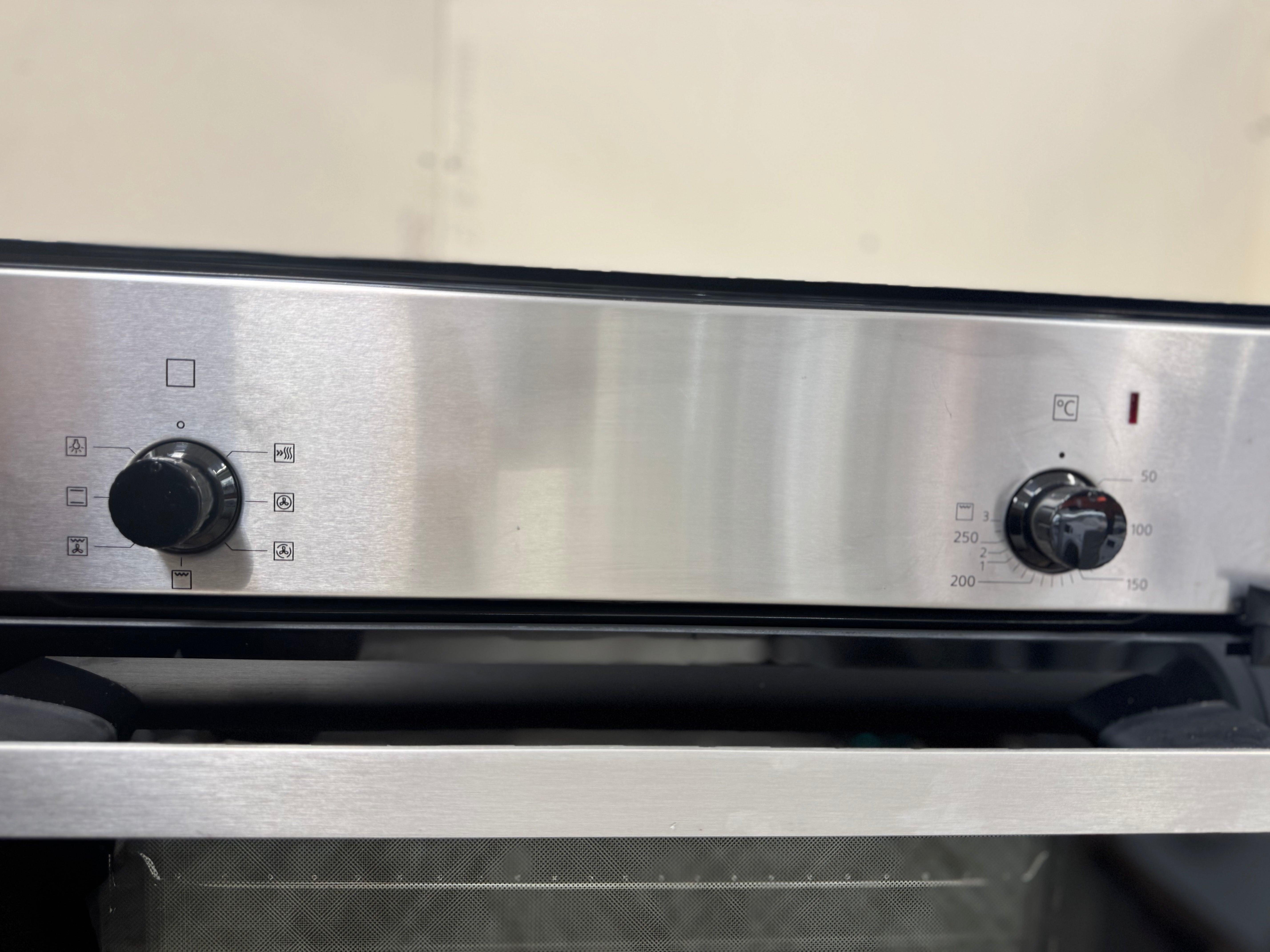 Siemens indbygningsovn HB010FBR0S - D16454