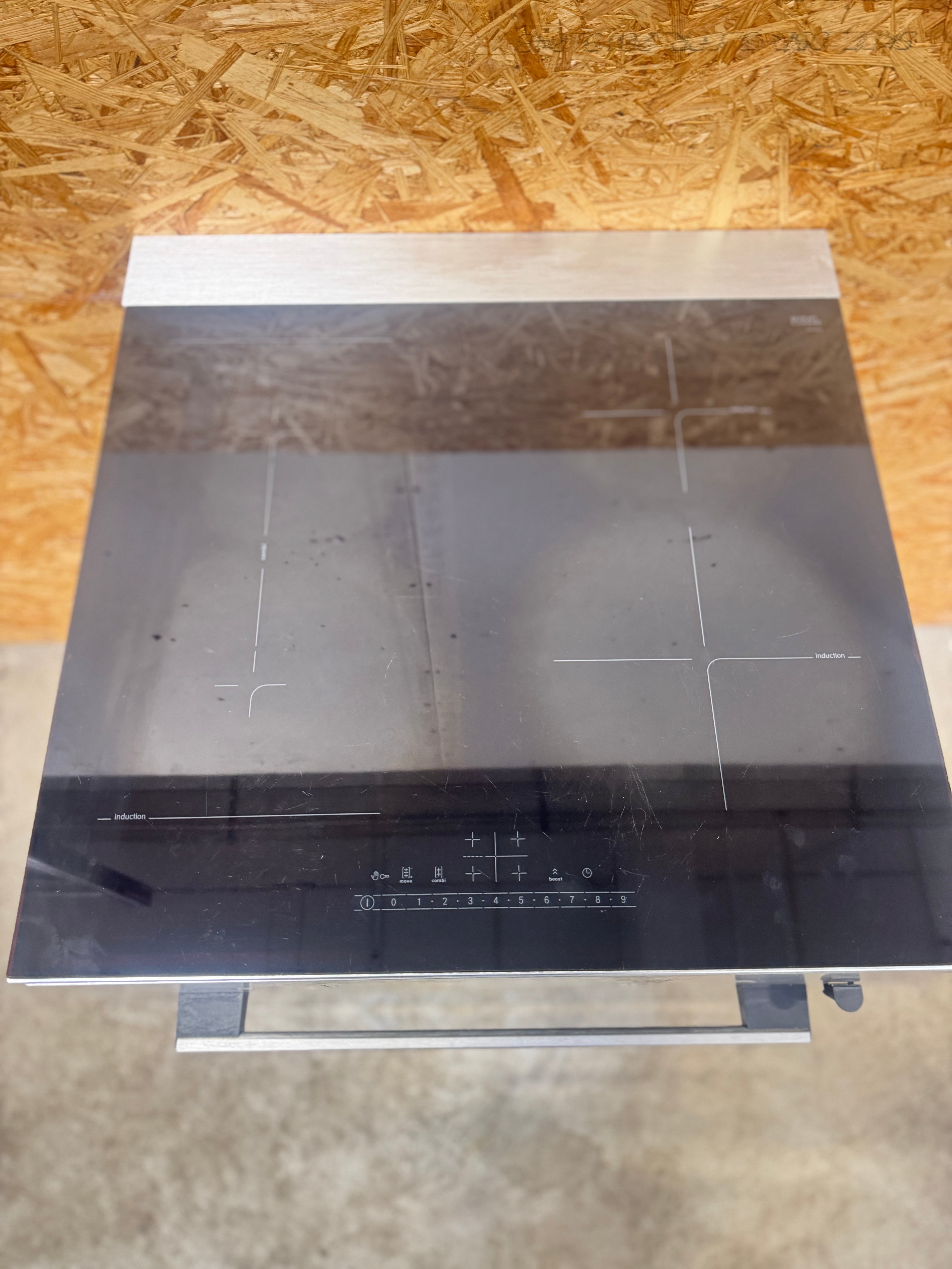 Bosch serie 6 induktionskomfur HLS79Y350U - D18351