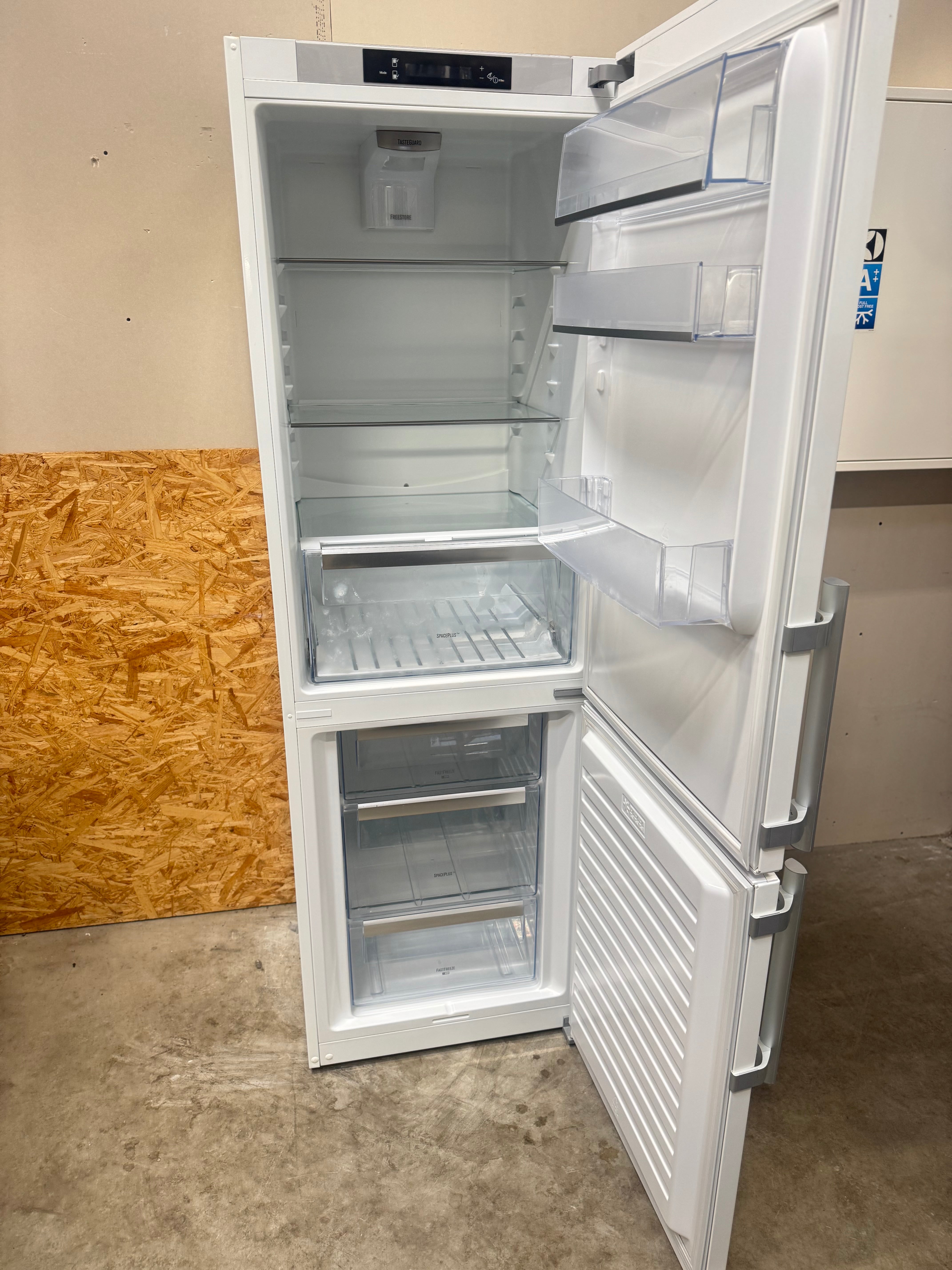 Electrolux køle/fryseskab EN3615MOW - D18365