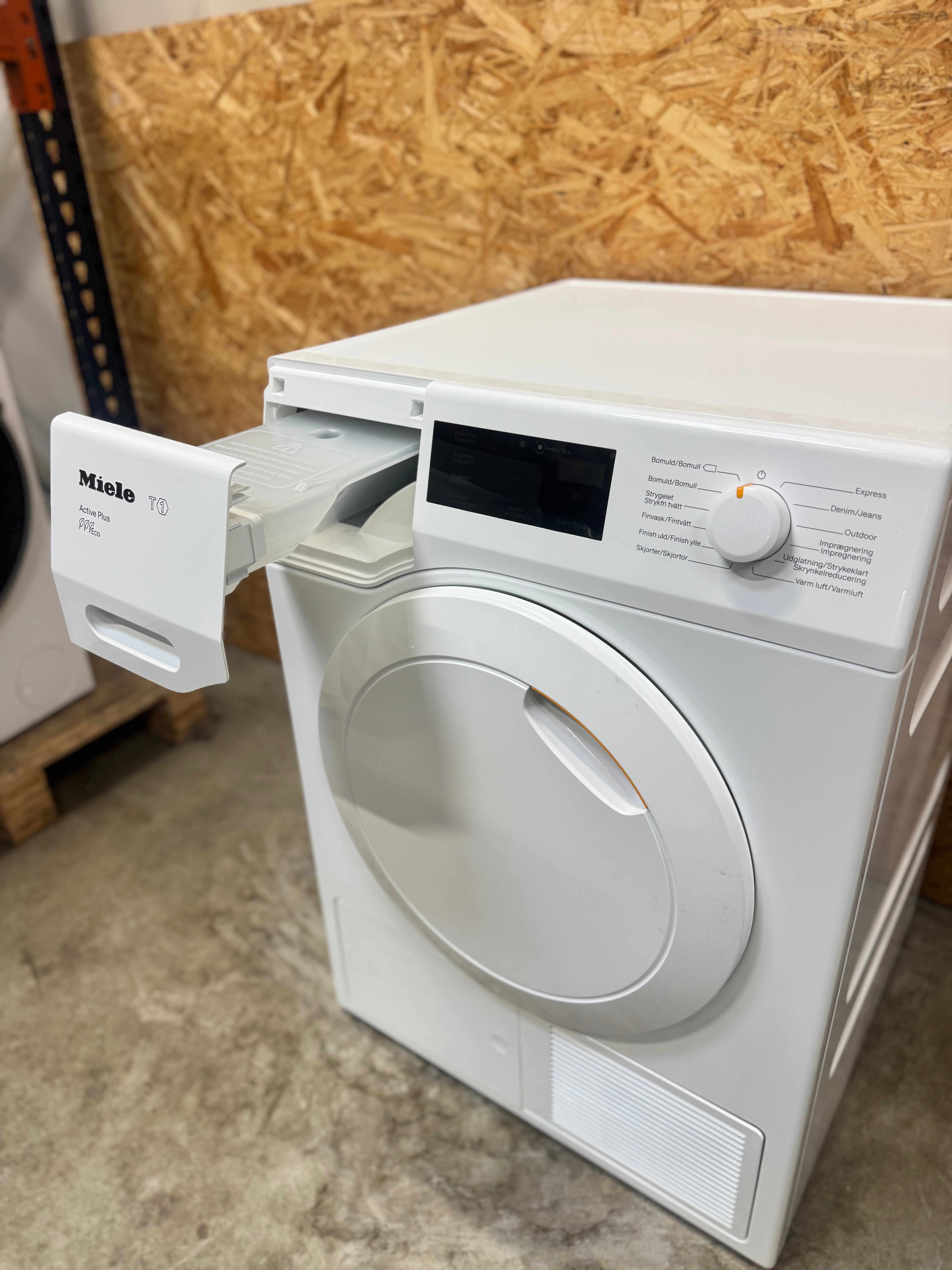 Miele tørretumbler TCE530WP - D18373