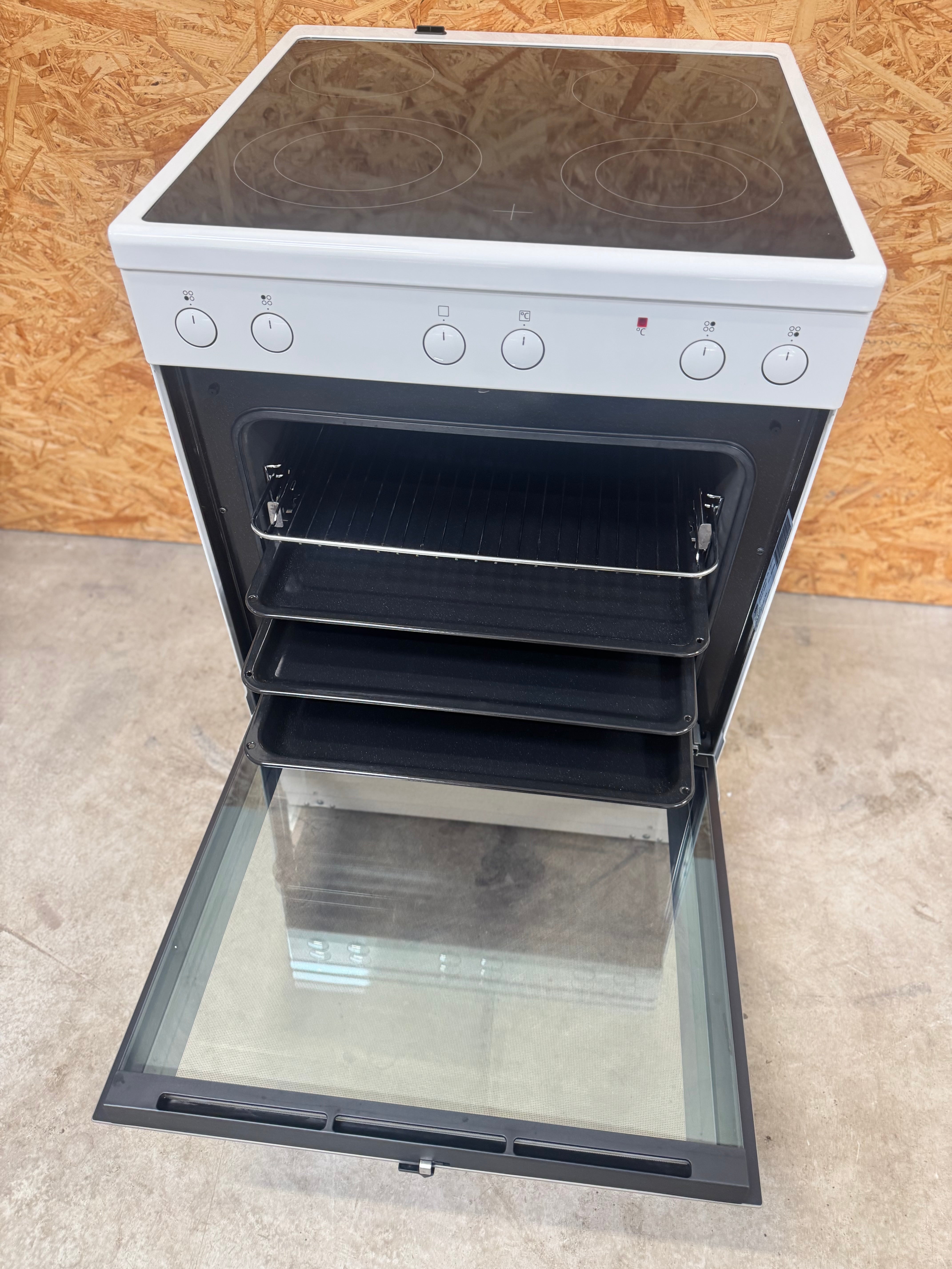 Voss keramisk komfur ELK13030HV - D16047