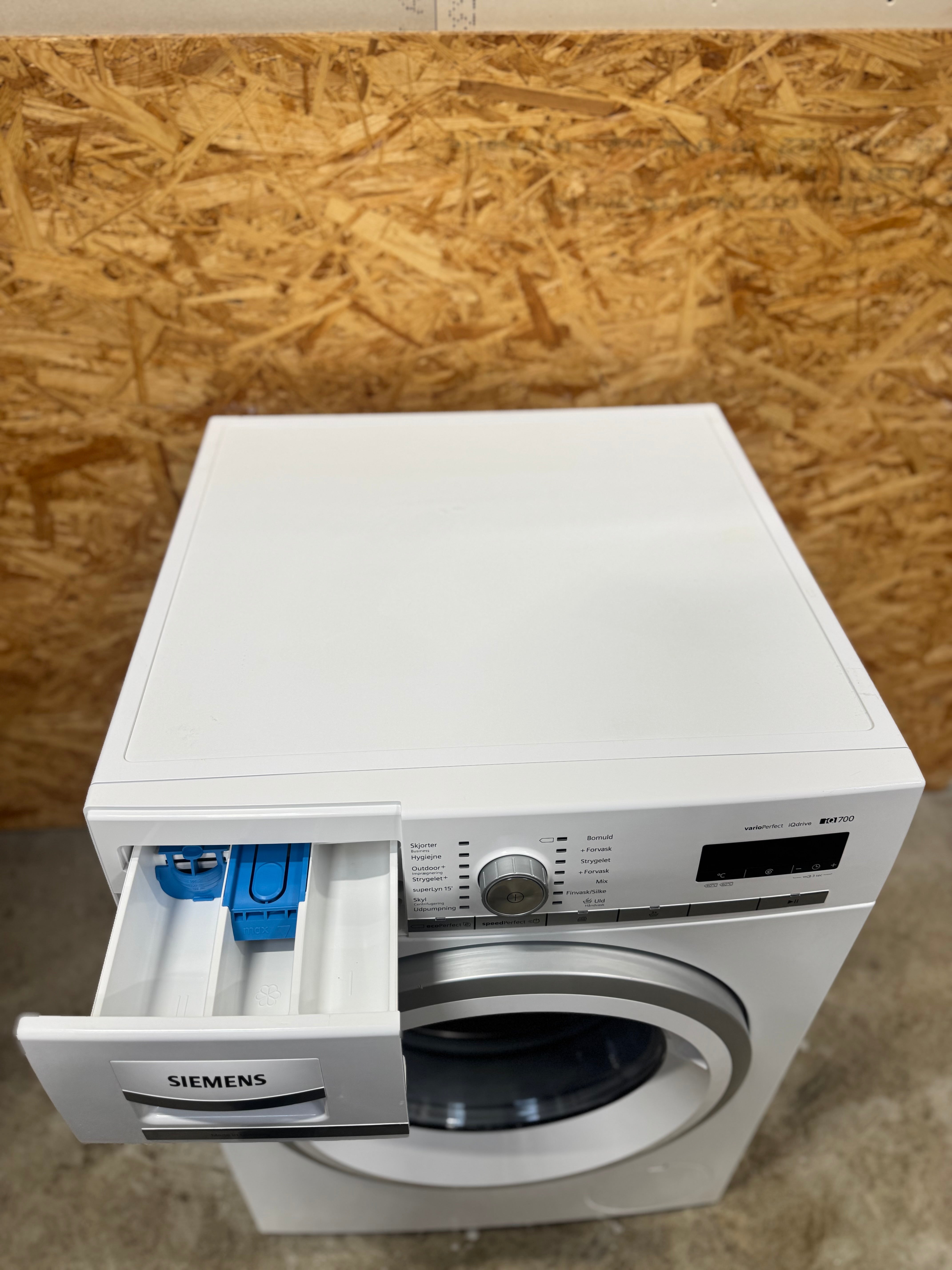 Siemens iQ700 vaskemaskine WM16W468DN - D17555