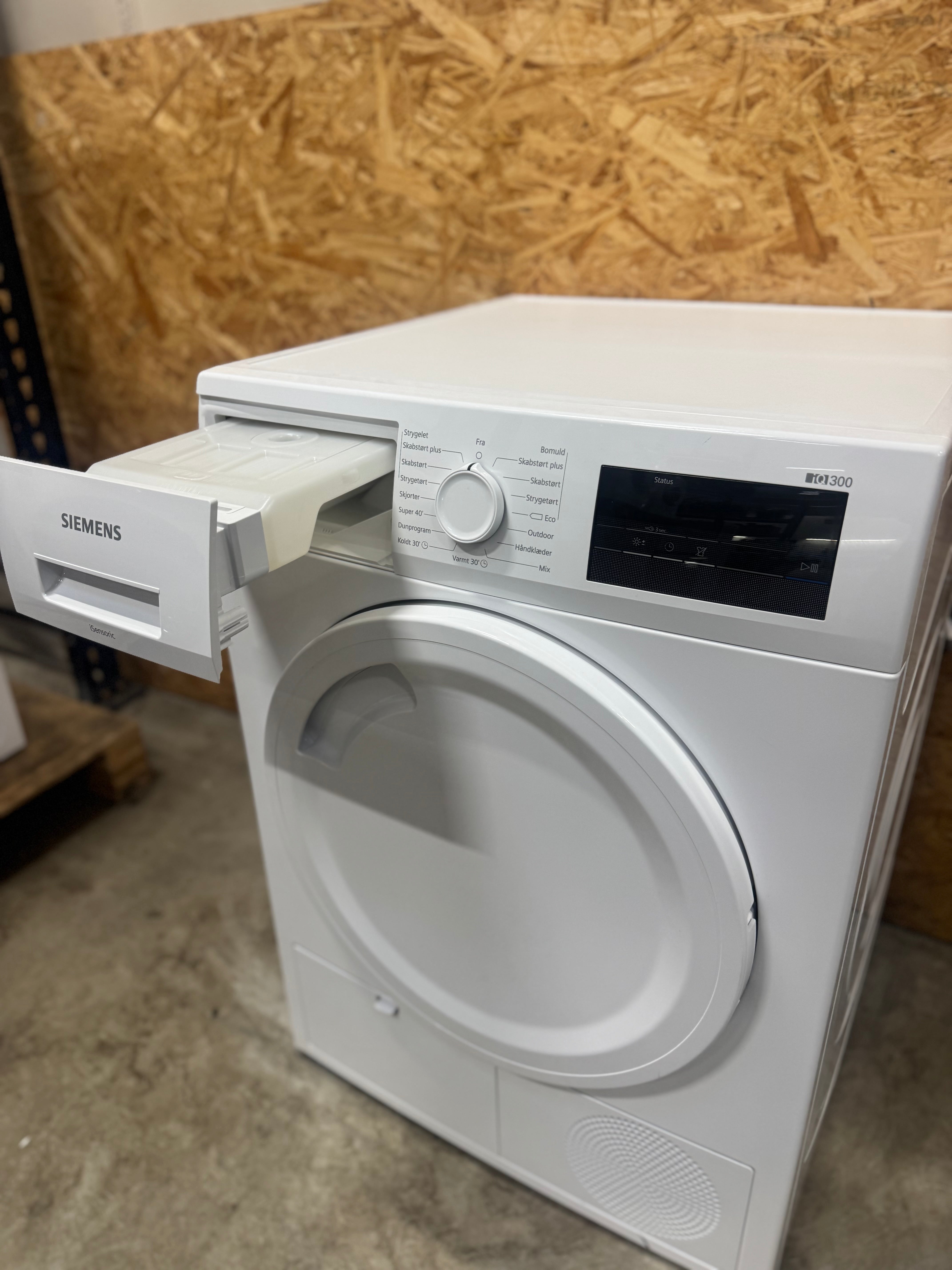 Siemens iQ300 tørretumbler WT43H07LDN - D18153