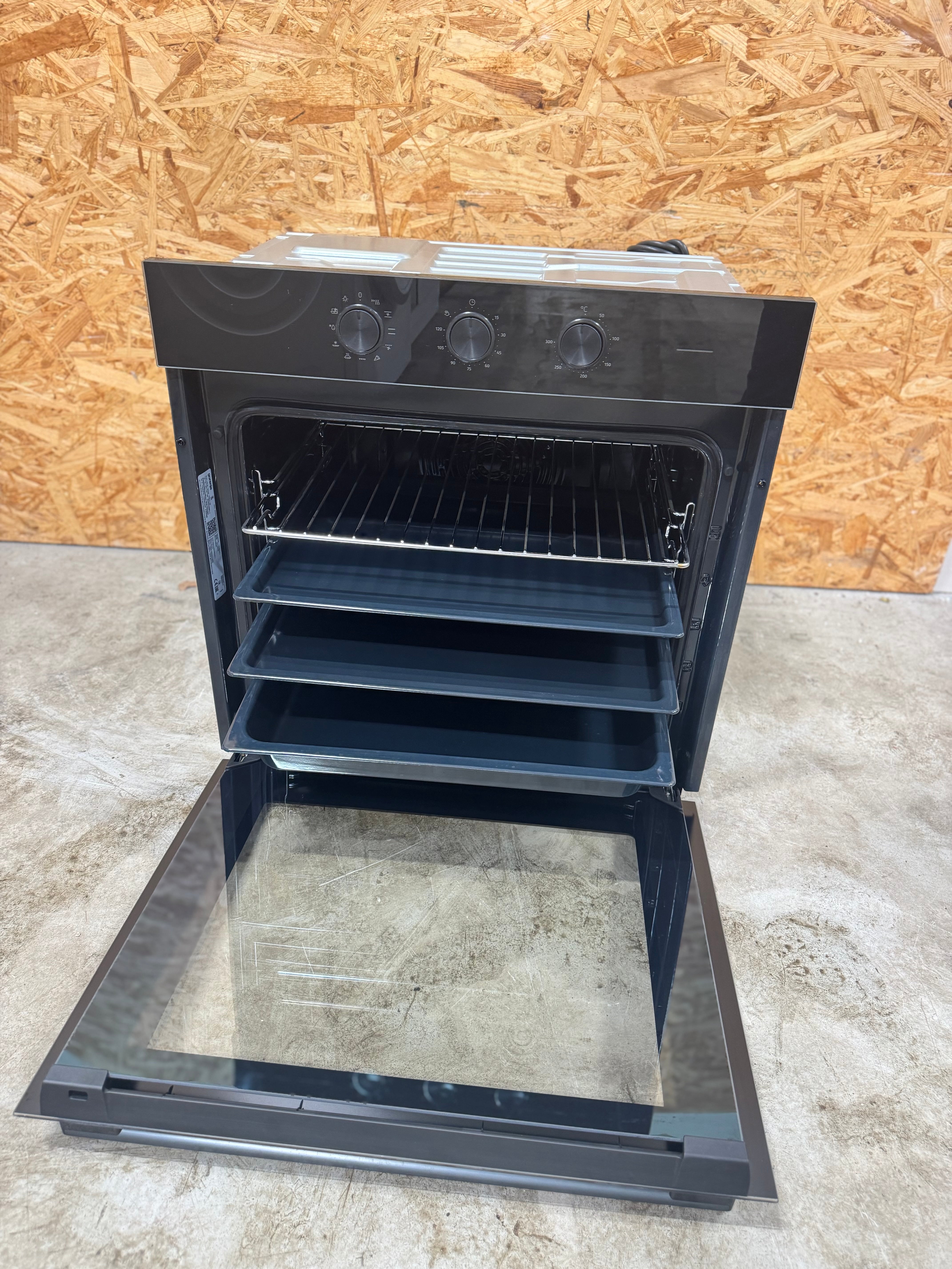 Gorenje indbygningsovn BO6725E02BG - D17351