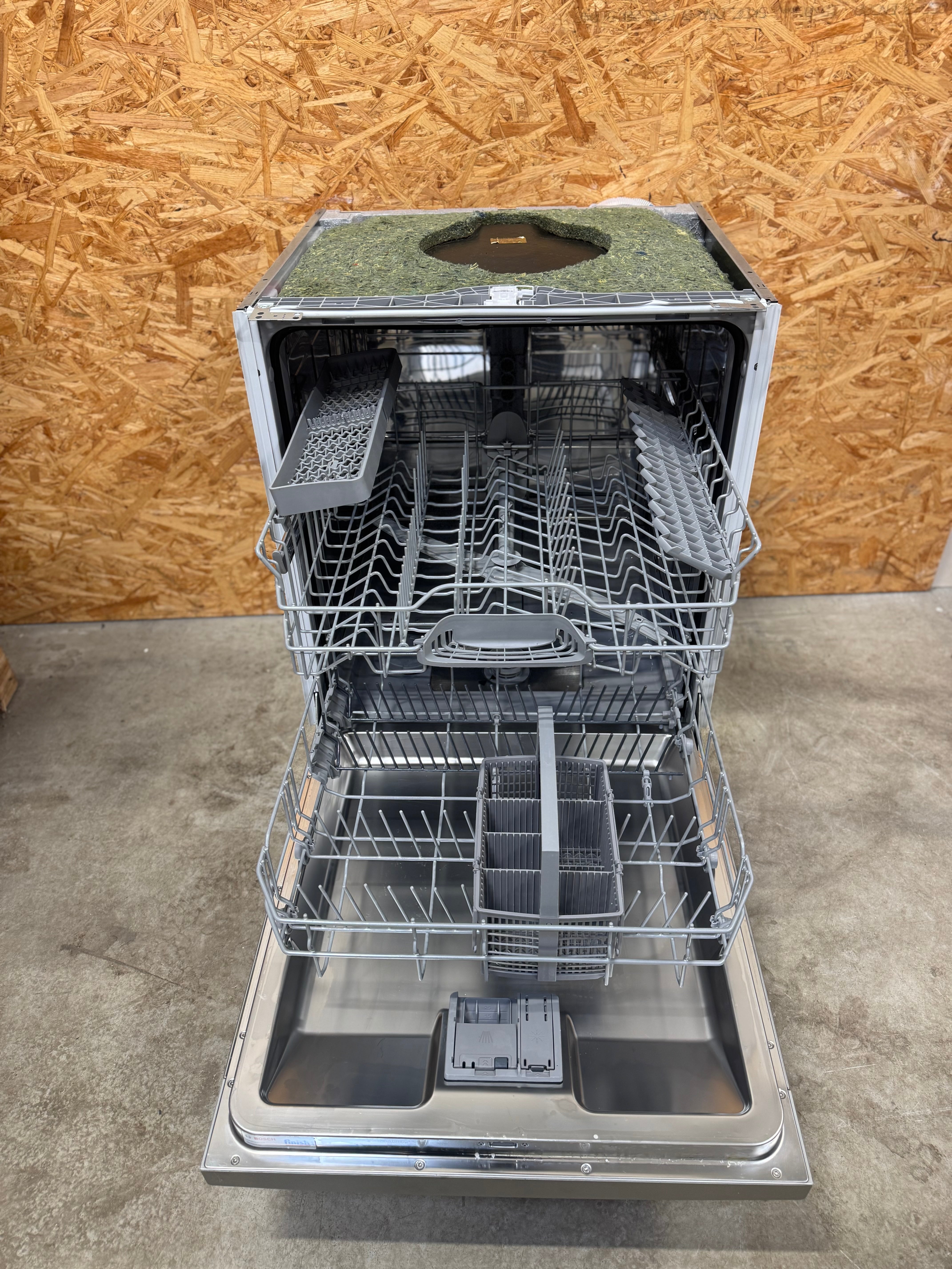 Bosch opvaskemaskine SMU46AI01S - D17640