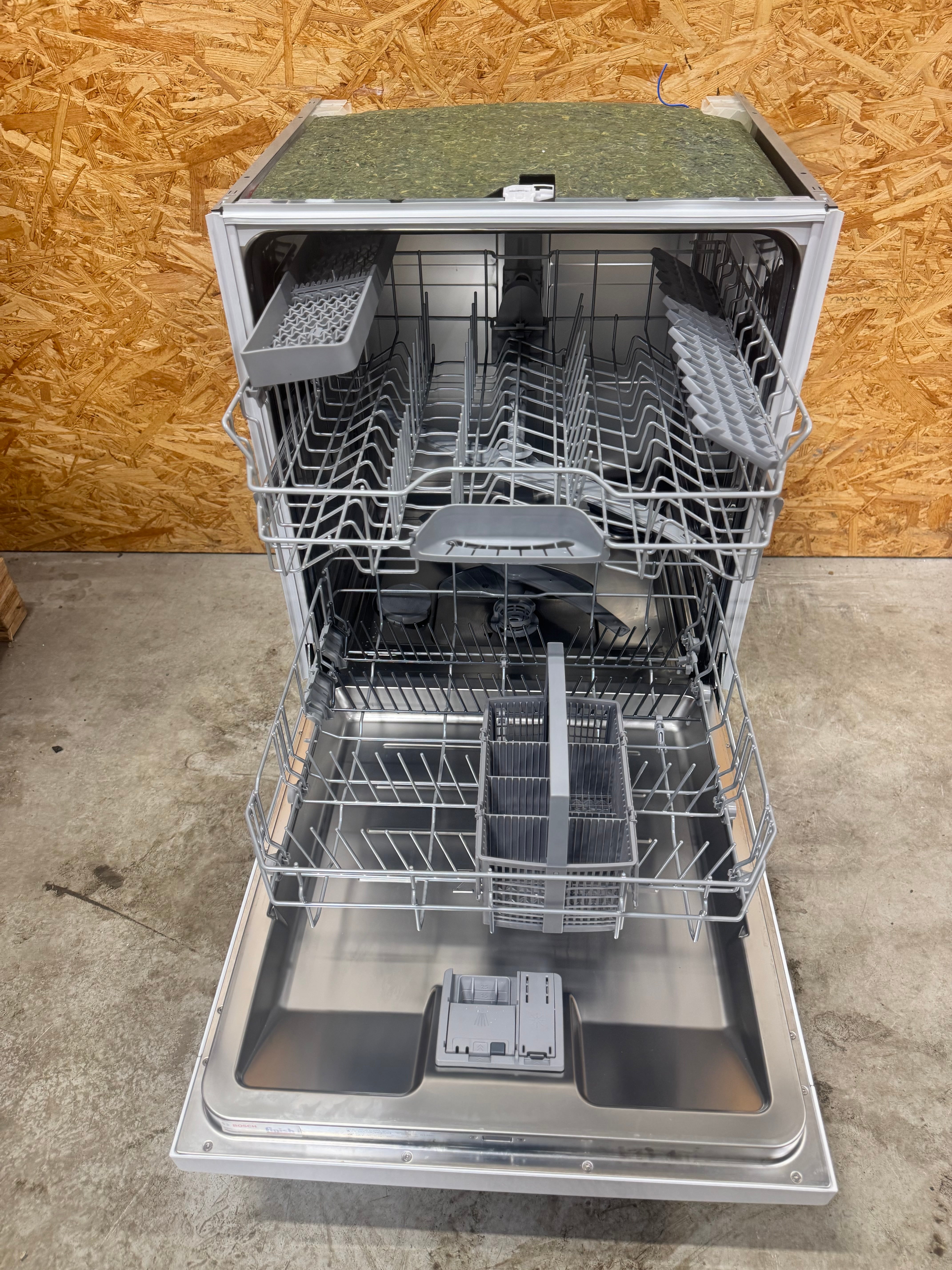 Bosch opvaskemaskine SMU46CW02S - D17617