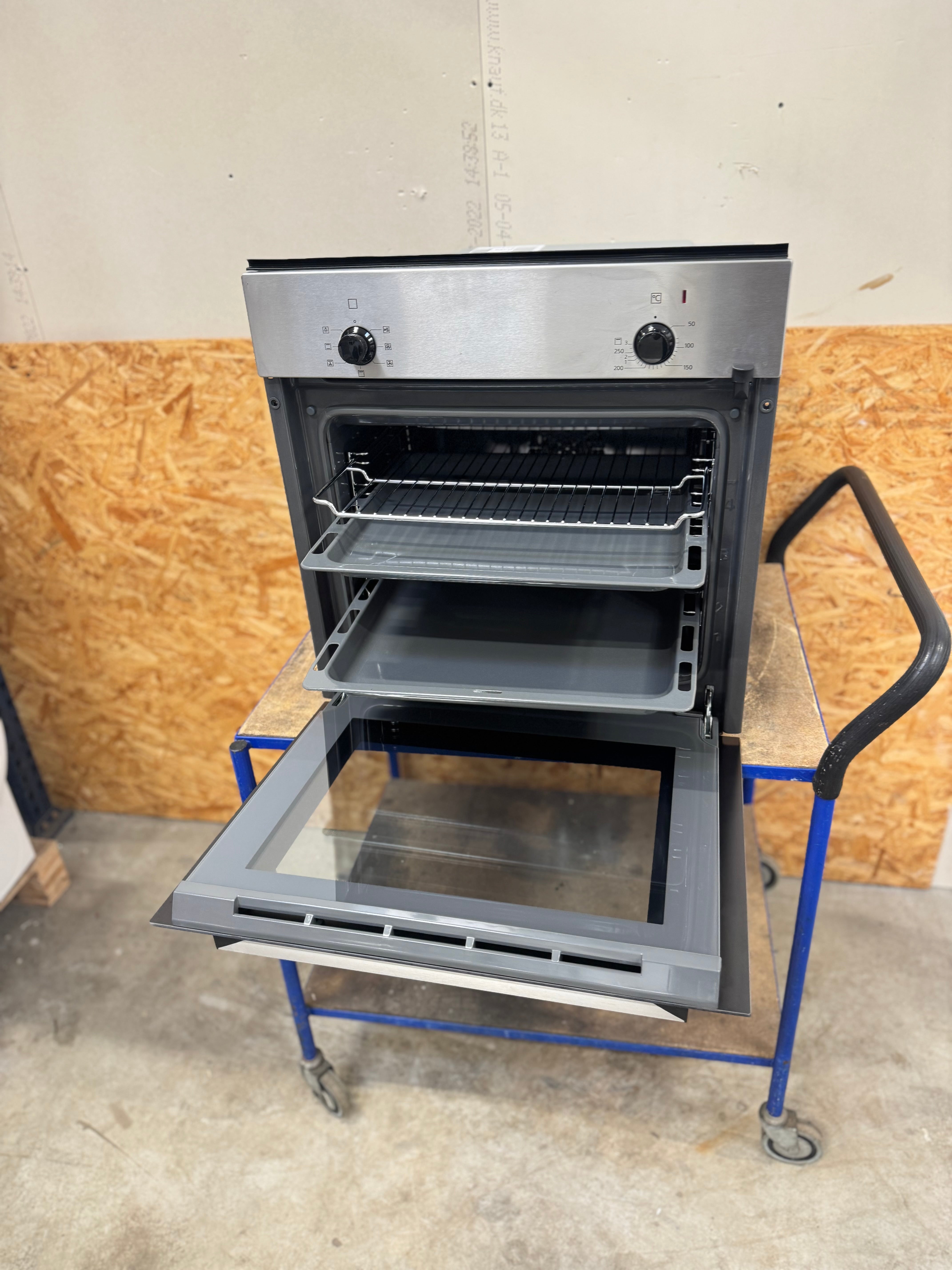 Siemens indbygningsovn HB010FBR0S - D16454