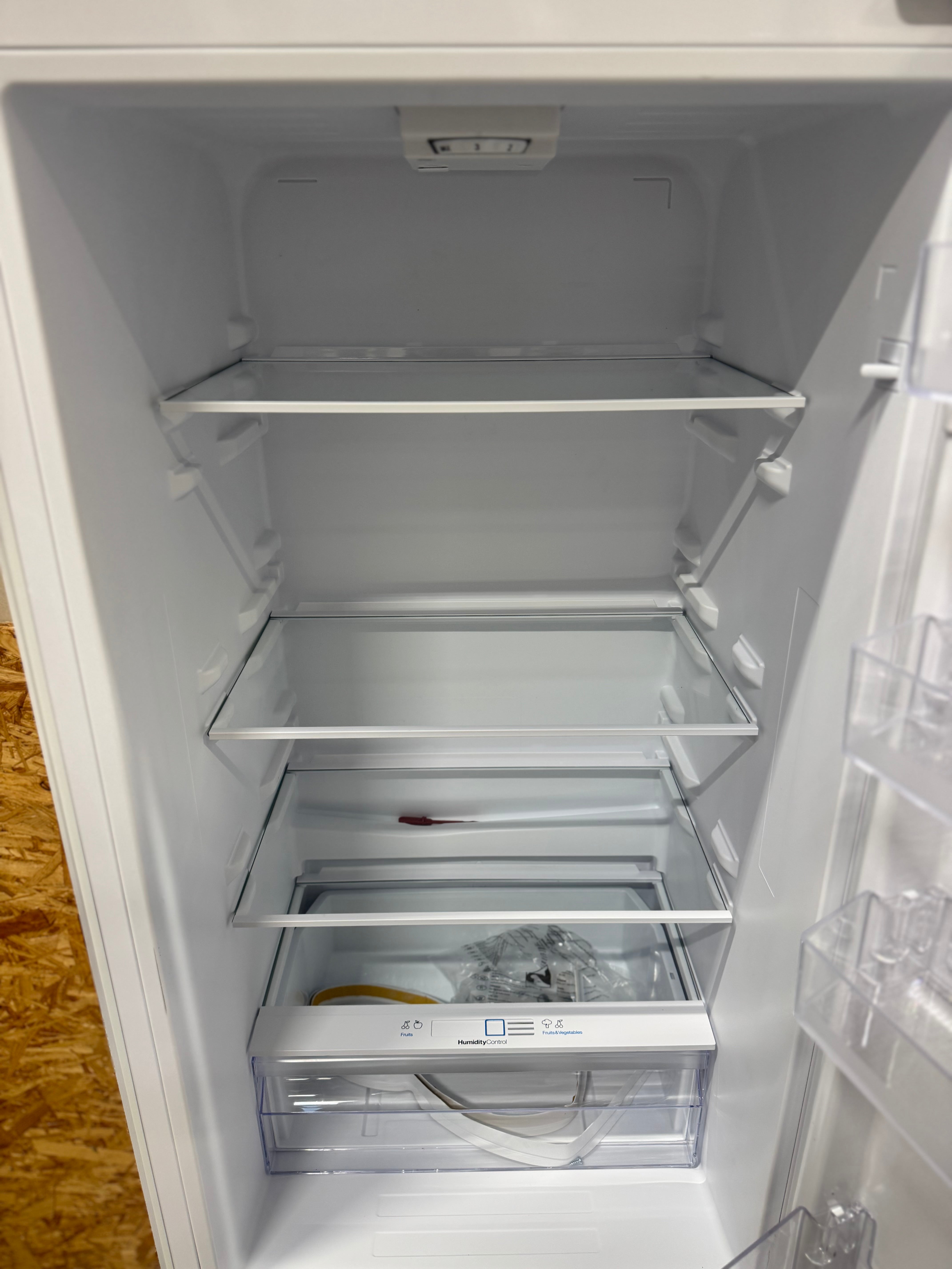 Gram integrerbar køle/fryseskab KFI501775N - D17238