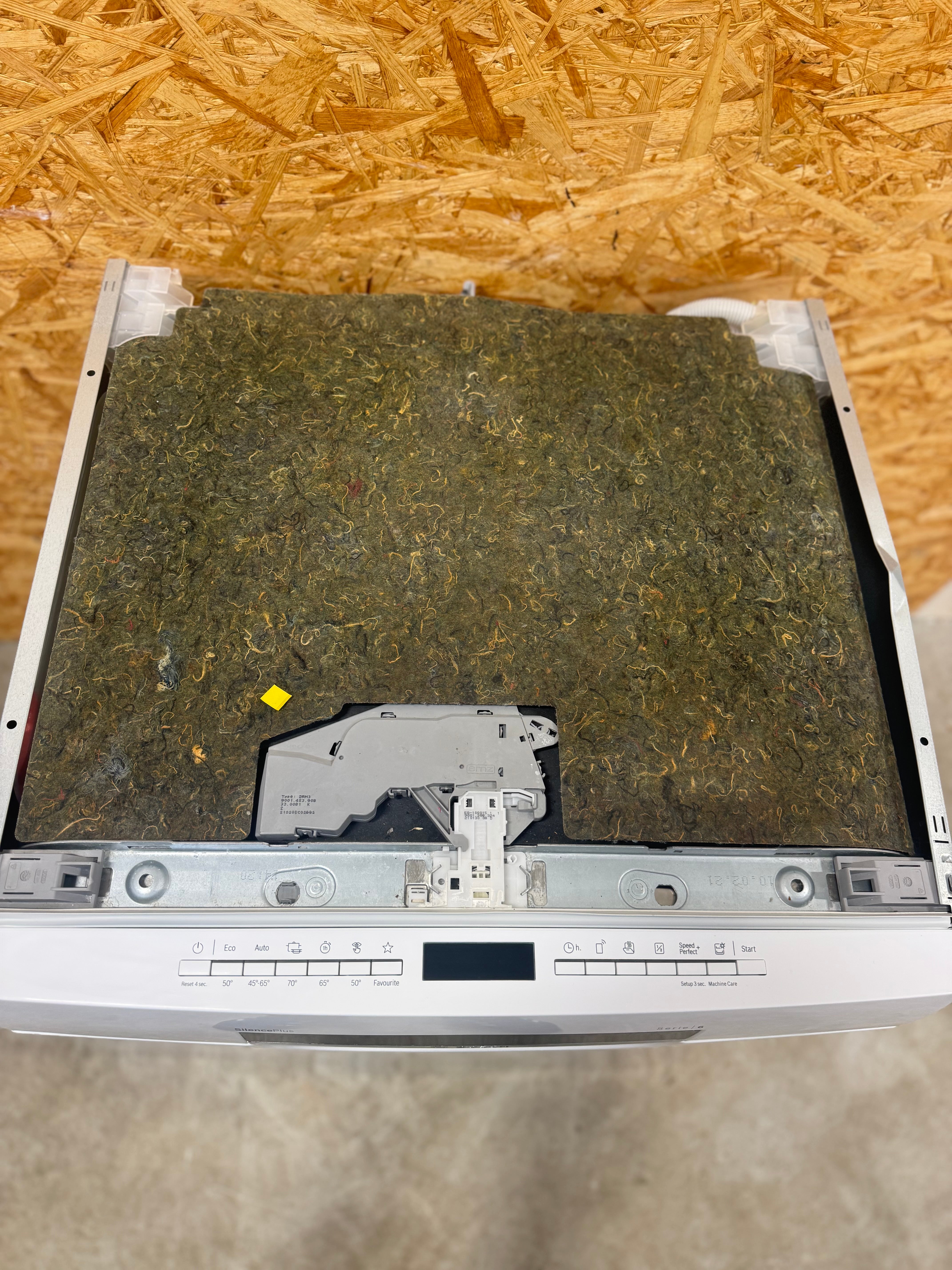 Bosch serie 6 opvaskemaskine SMU6ECW74S - D17401