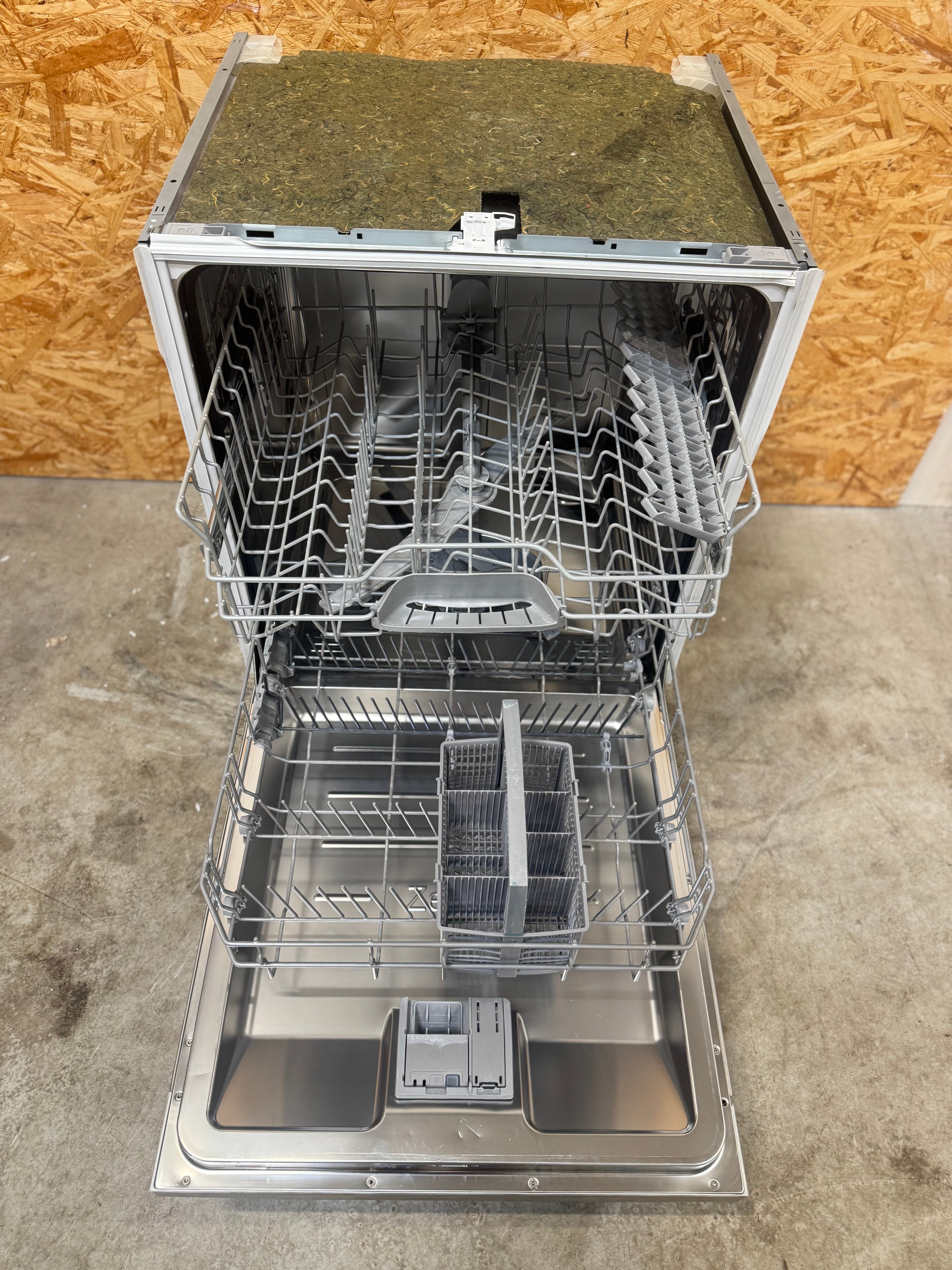 Bosch opvaskemaskine SMU46CI02S - D16256