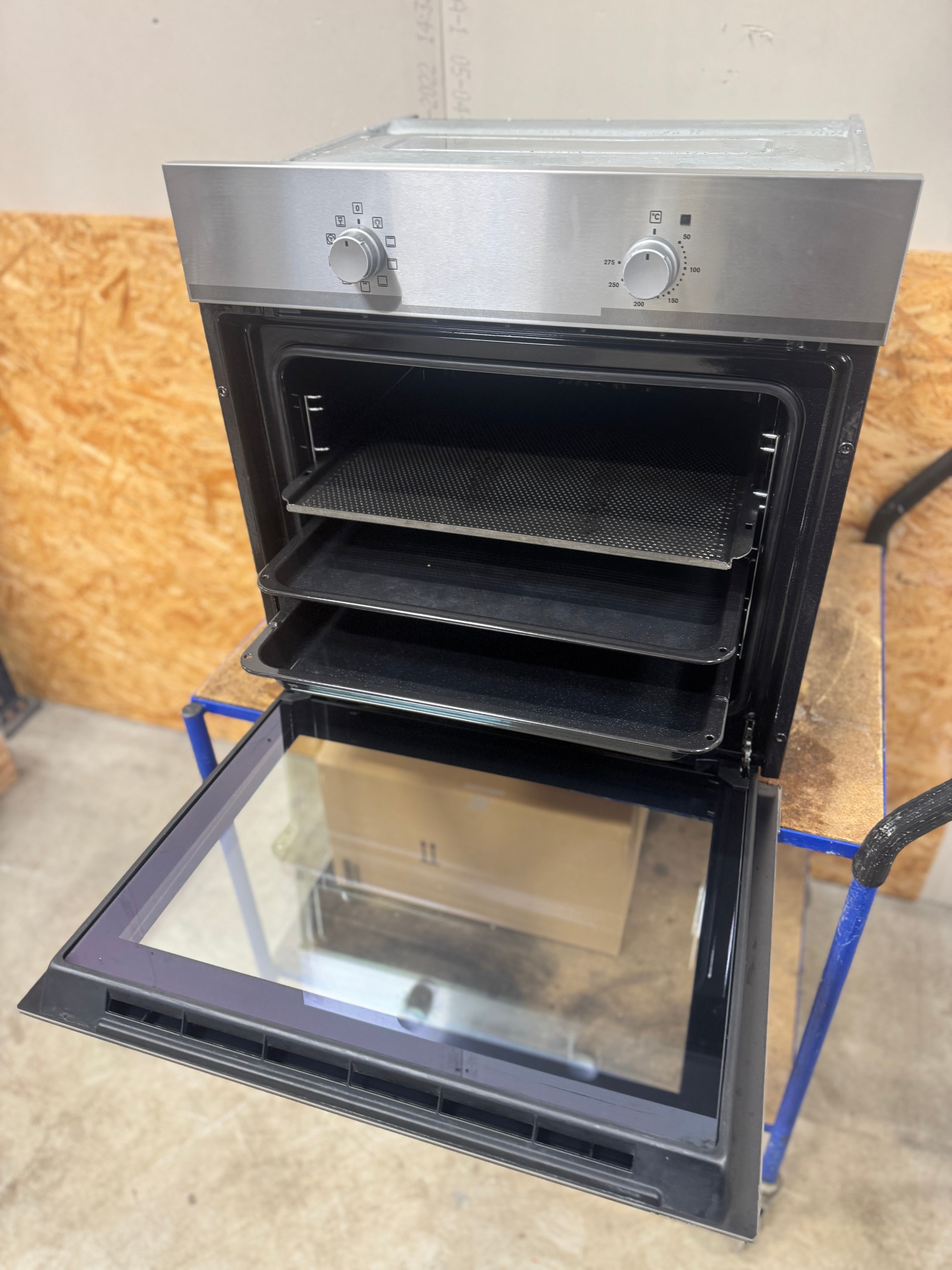 Electrolux indbygningsovn 	EOB3000AAX - D15248