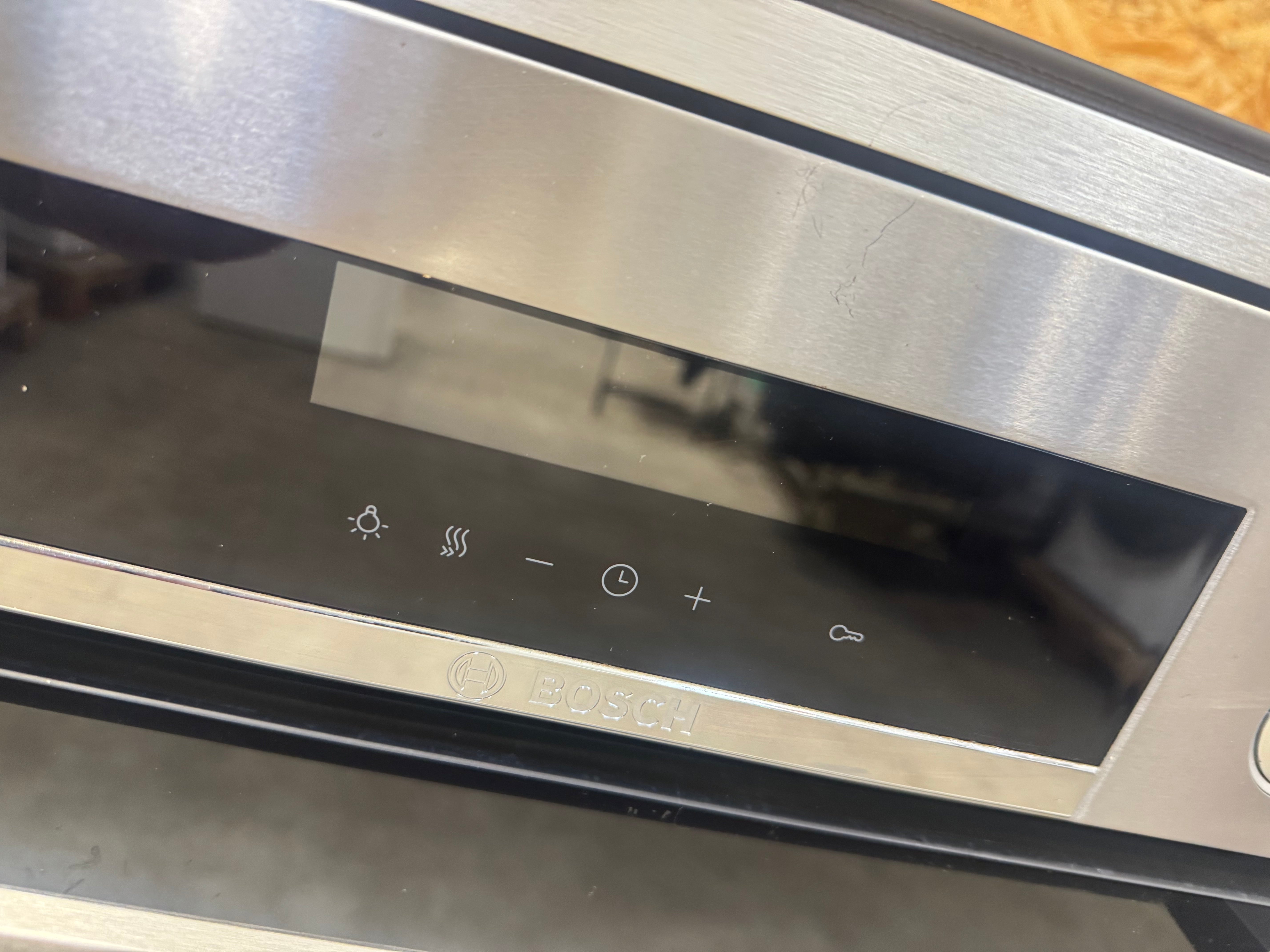 Bosch serie 6 induktionskomfur HLS79Y350U - D18351