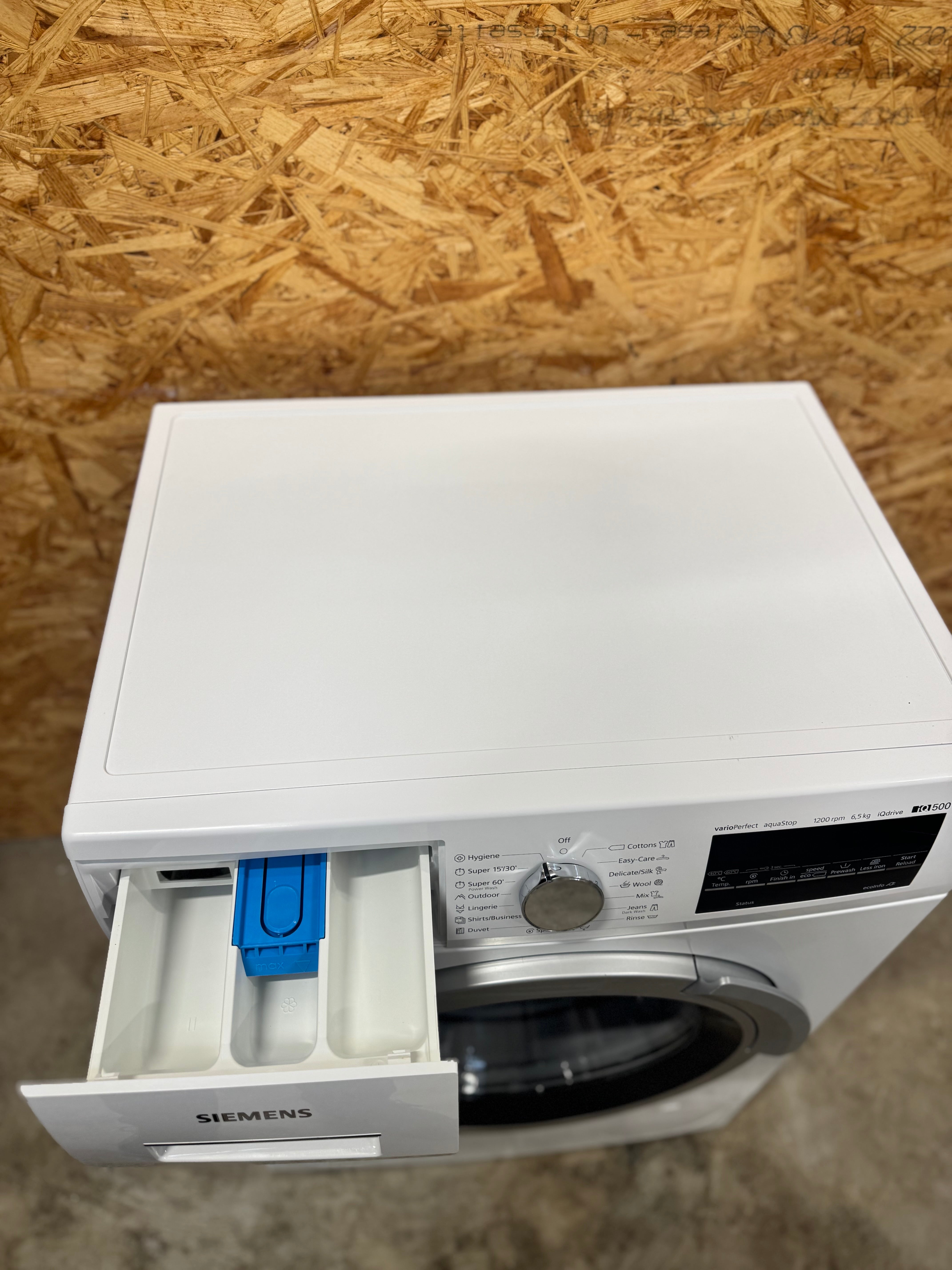 Siemens 40 cm. SlimLine vaskemaskine WS12T440BY - D17755