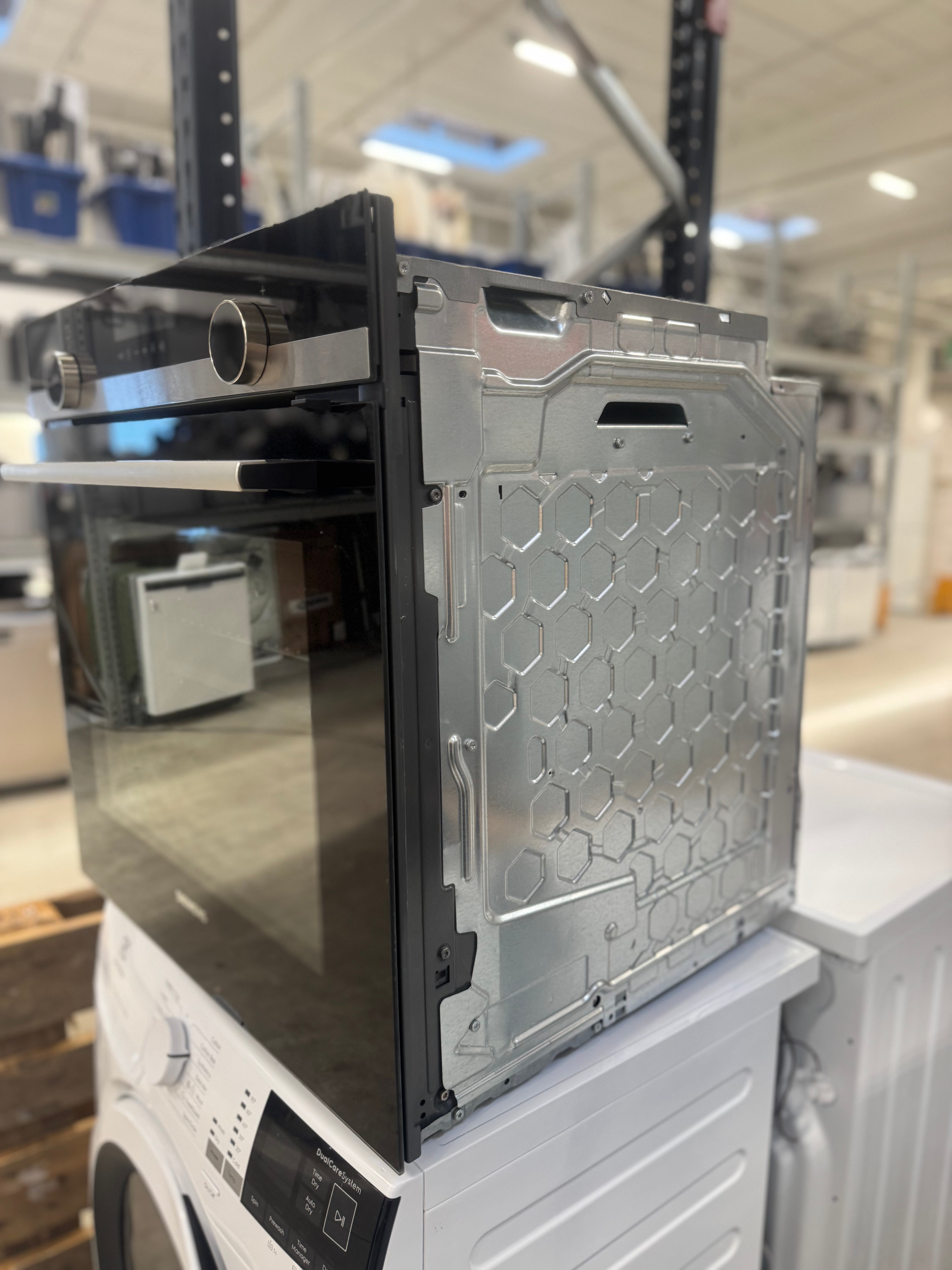 Siemens indbygningsovn HB578ACS0S - D17542