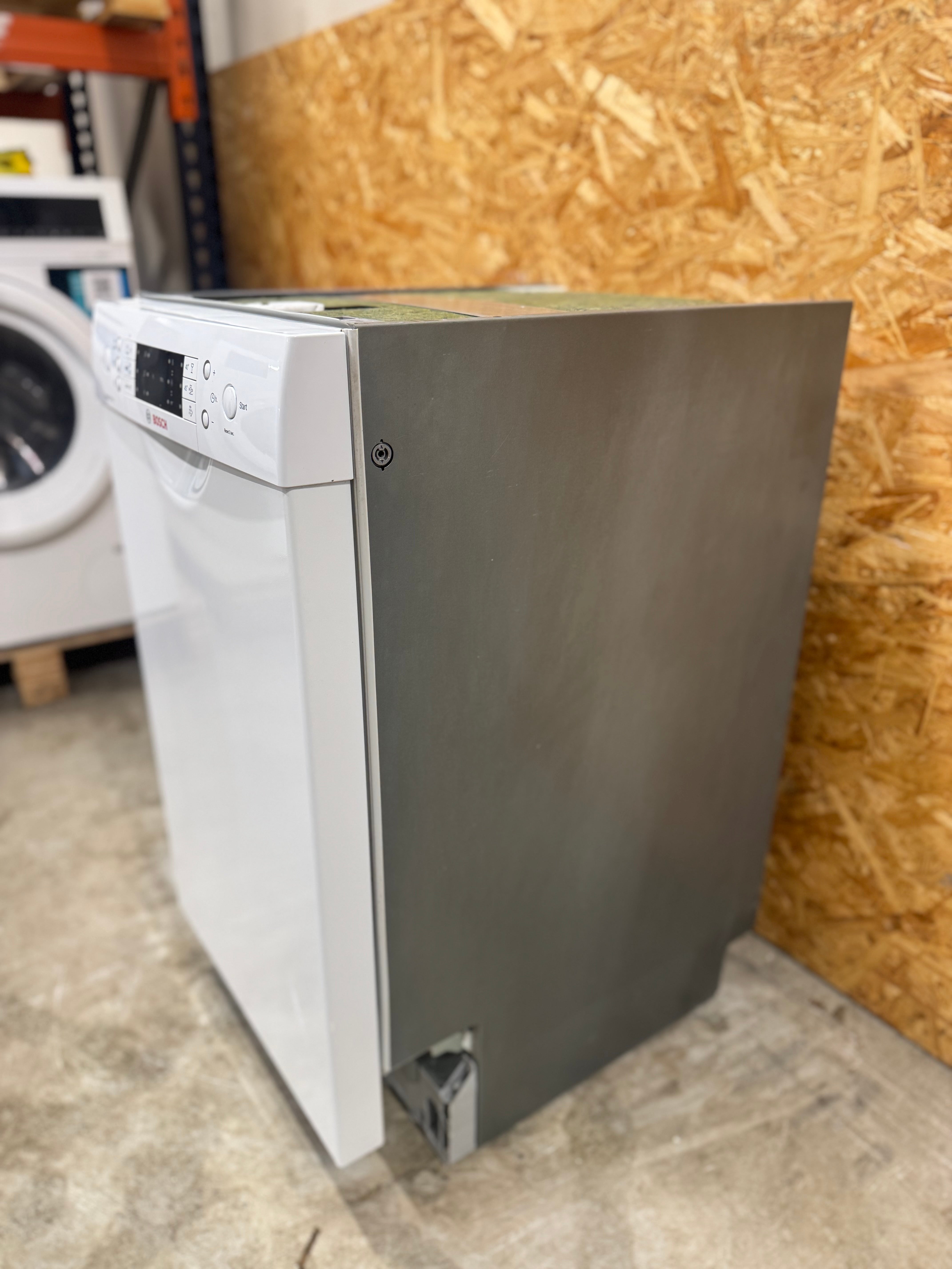 Bosch 45 cm. opvaskemaskine SPU68M02SK - D17136