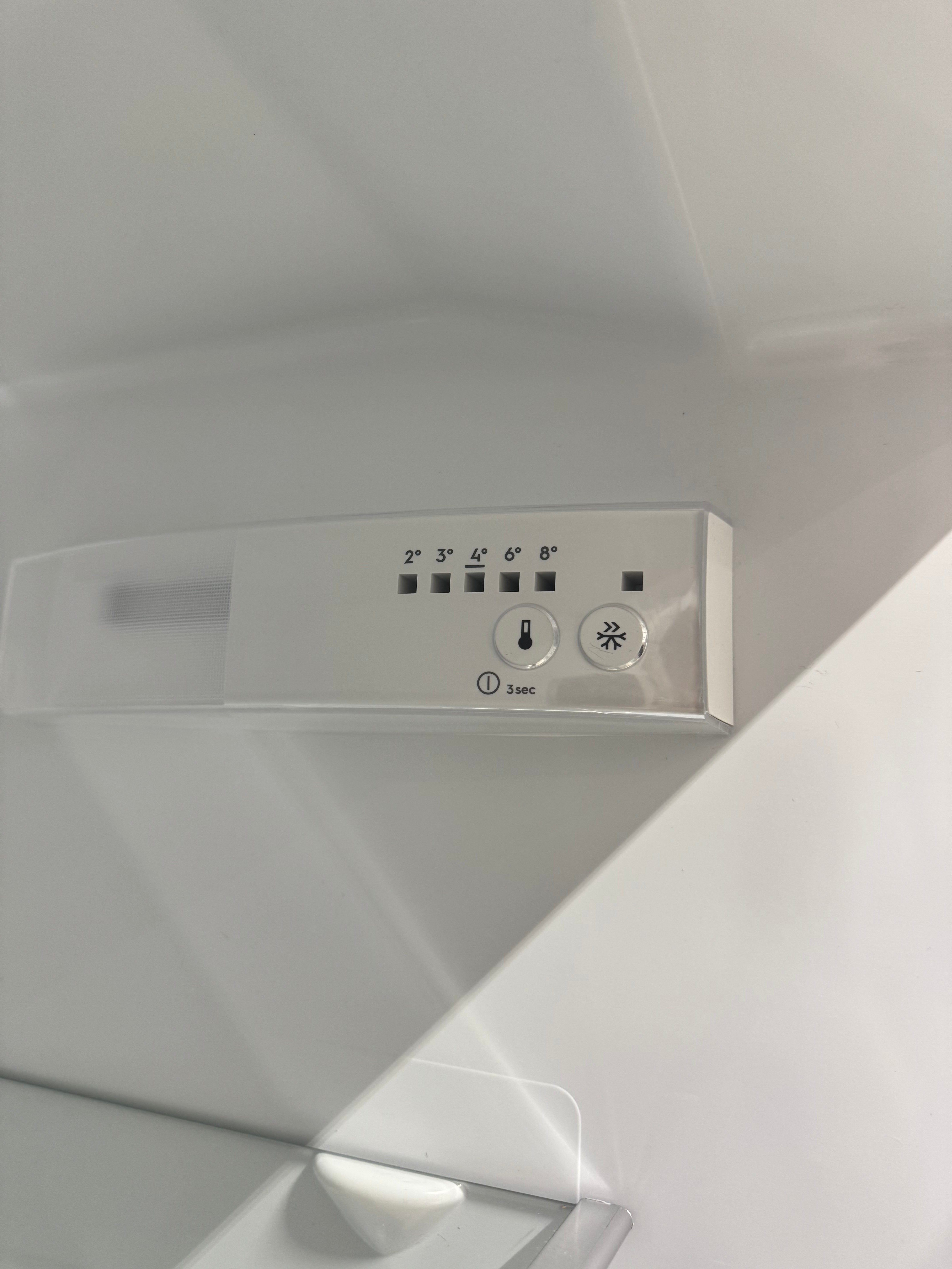 Electrolux køle/fryseskab LNT3LE31W1 - D17385