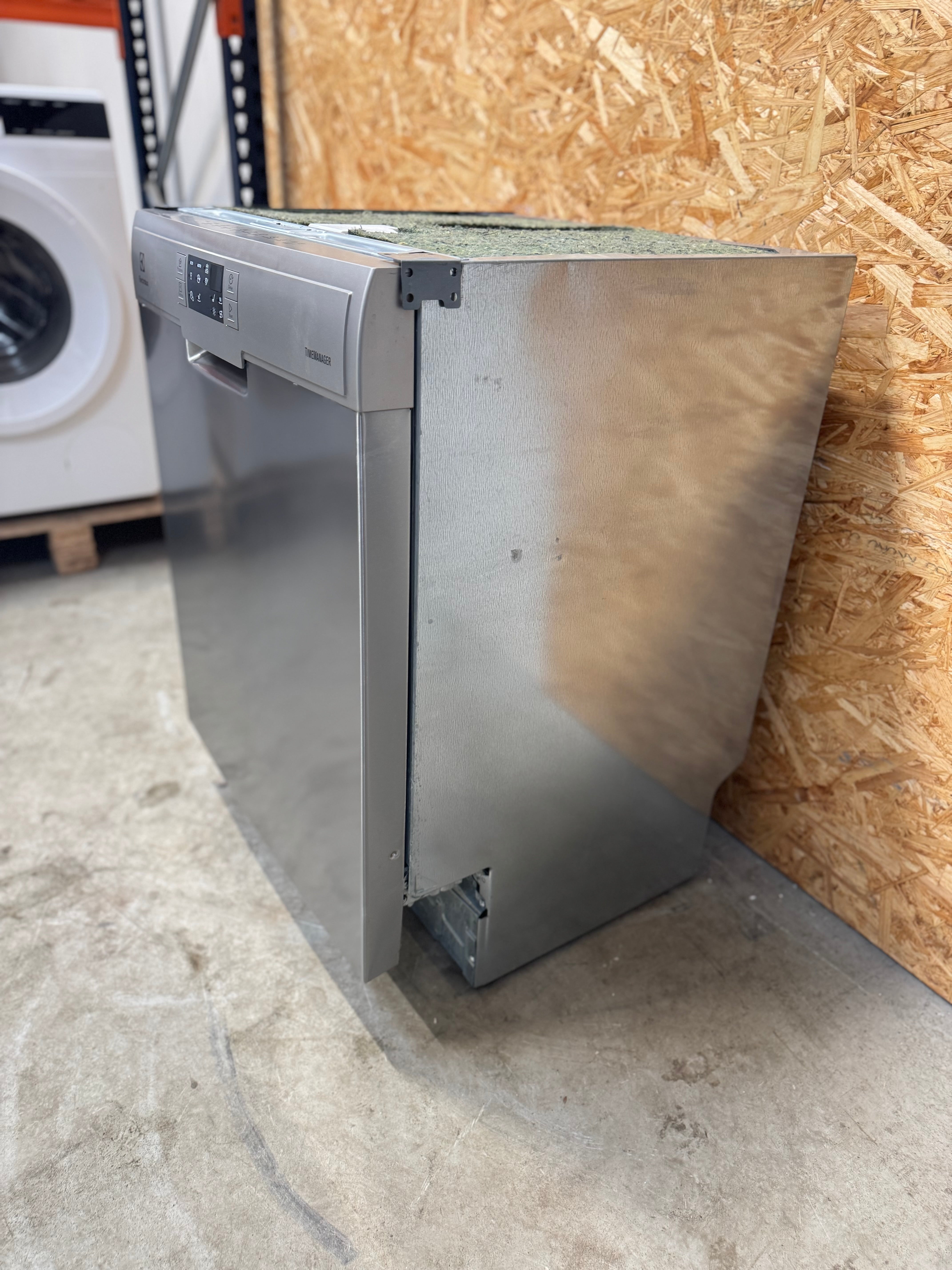 Electrolux opvaskemaskine ESM48331SX - D15803