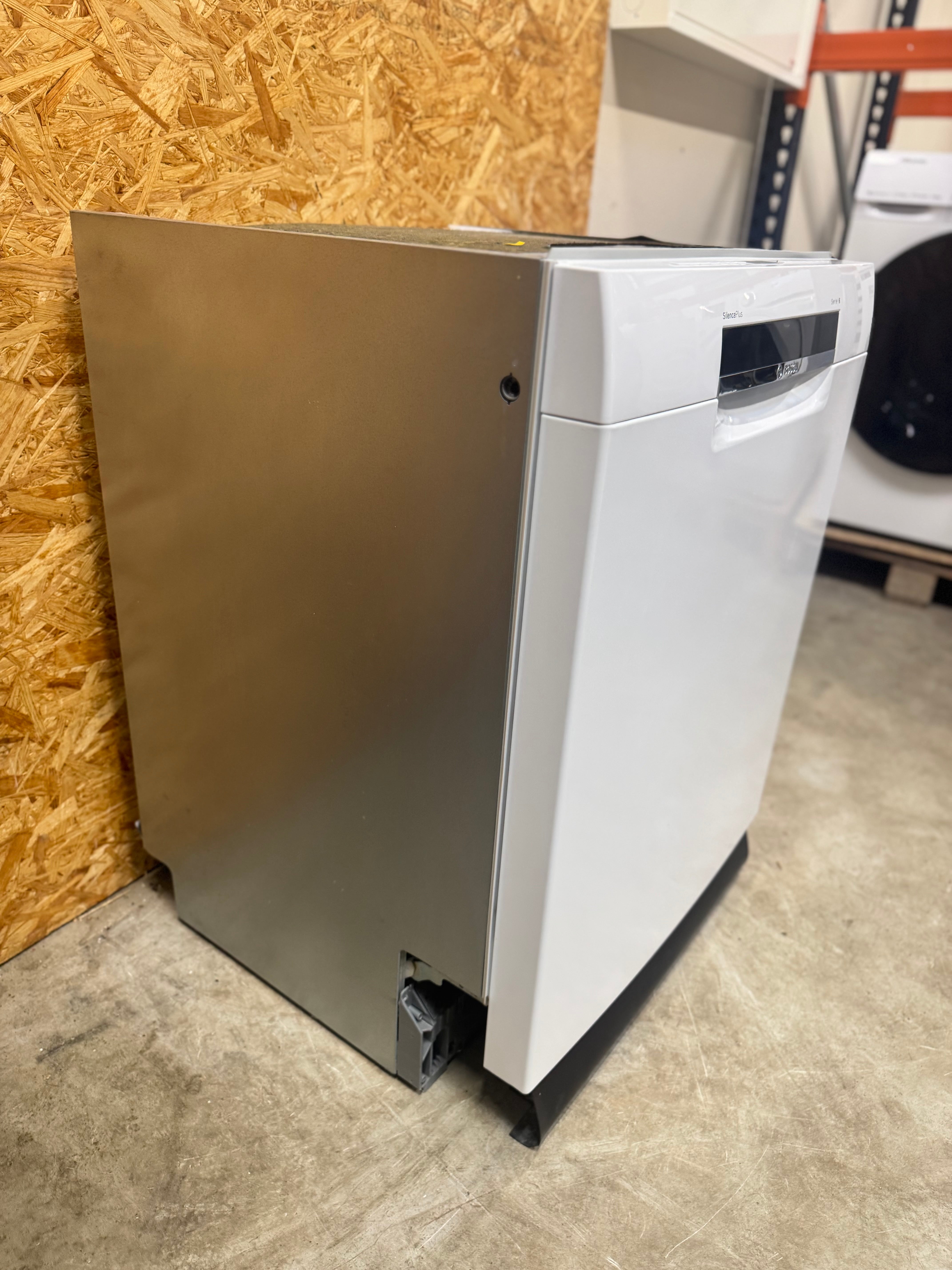 Bosch serie 6 opvaskemaskine SMU6ECW74S - D17401